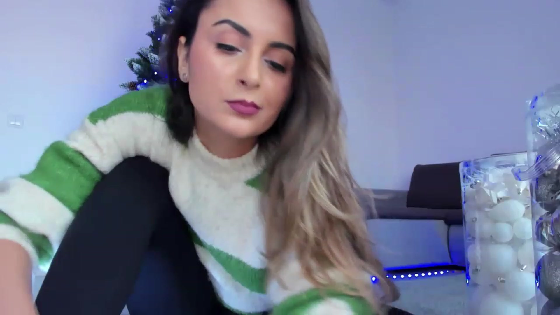 Gallery image thumbnail from EpicFu's myfreecams stream on, 12/06/2022, 13:51 image 20 of 20
