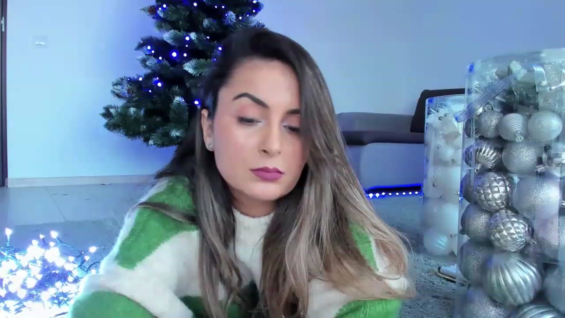 Gallery image thumbnail from EpicFu's myfreecams stream on, 12/06/2022, 13:51 image 16 of 20
