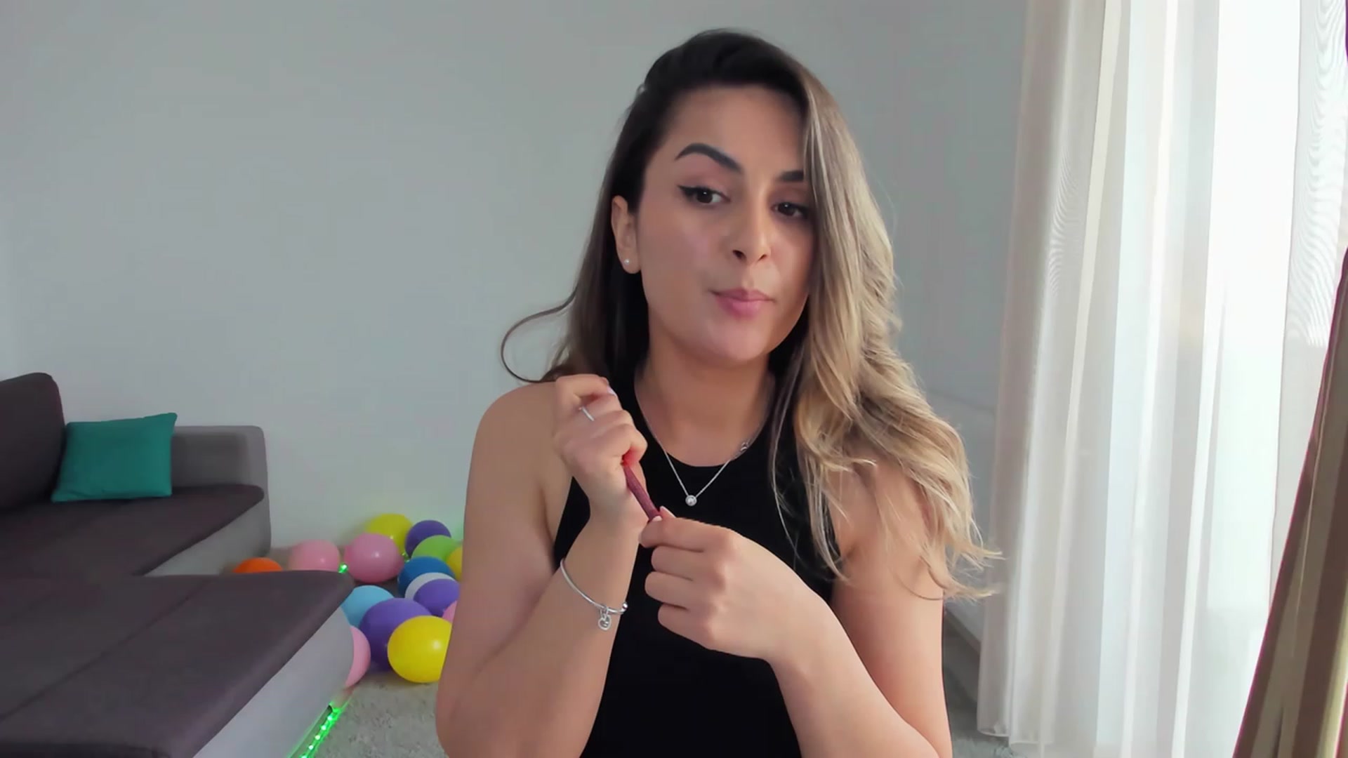 Gallery image thumbnail from EpicFu's myfreecams stream on, 02/14/2023, 13:31 image 15 of 20