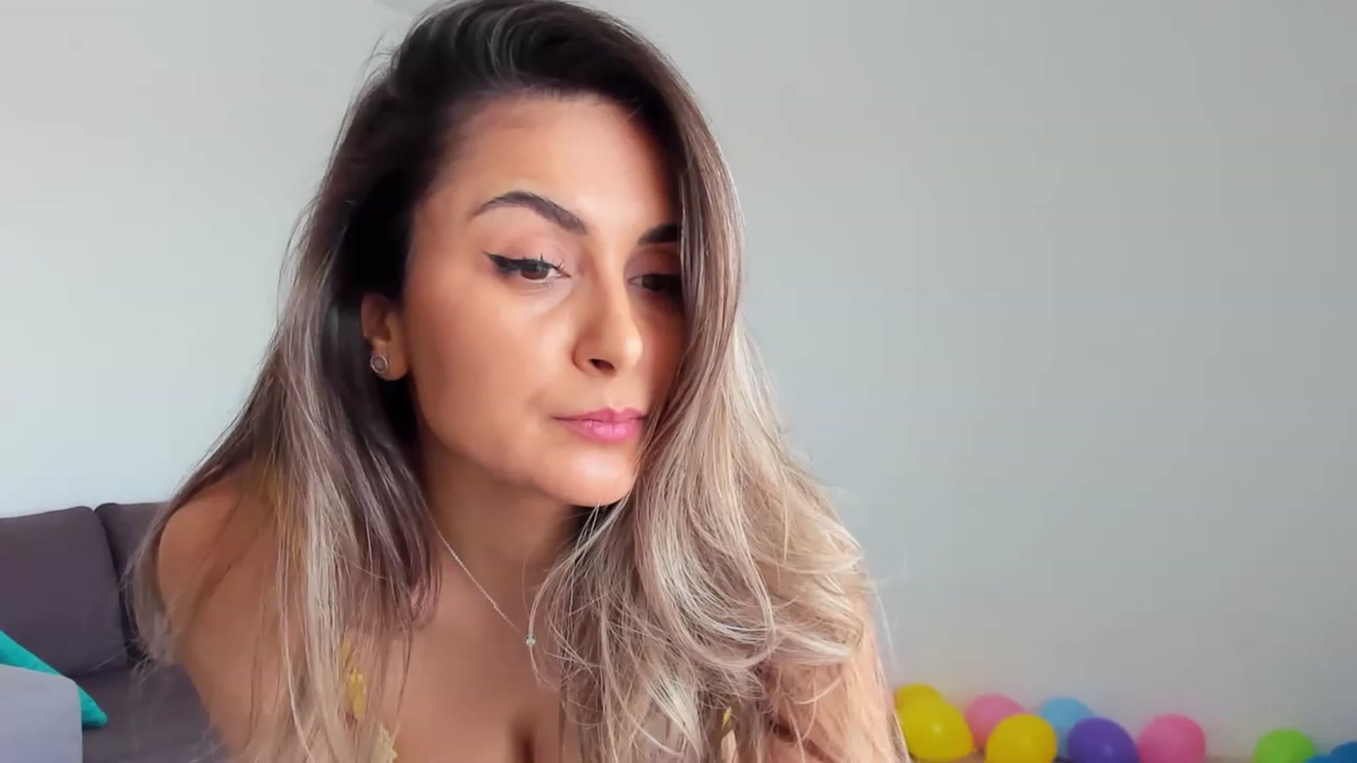 Gallery image thumbnail from EpicFu's myfreecams stream on, 03/02/2023, 12:09 image 3 of 20