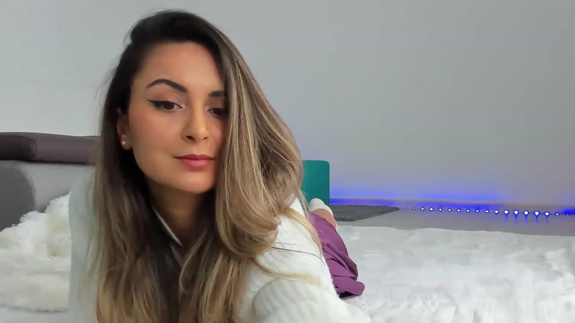 Gallery image thumbnail from EpicFu's myfreecams stream on, 03/16/2023, 10:28 image 8 of 20