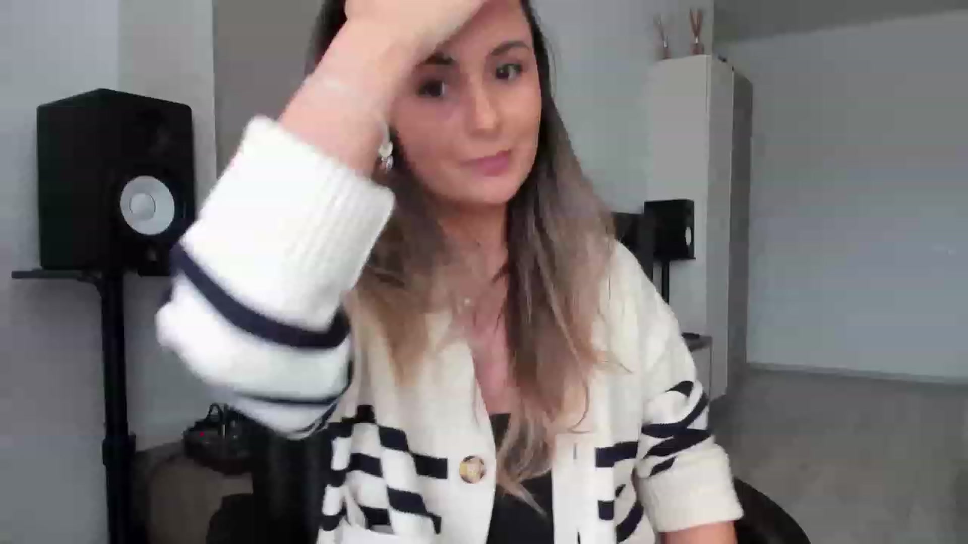 Gallery image thumbnail from EpicFu's myfreecams stream on, 03/30/2023, 14:07 image 9 of 20