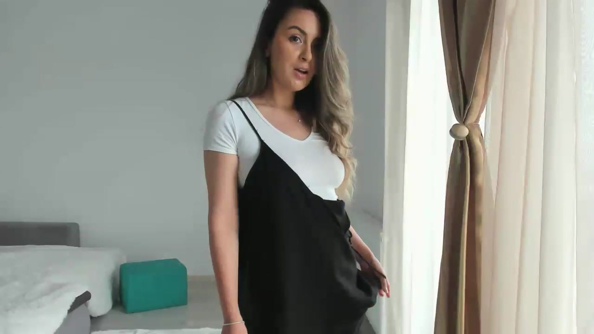 Gallery image thumbnail from EpicFu's myfreecams stream on, 05/03/2023, 10:35 image 20 of 20