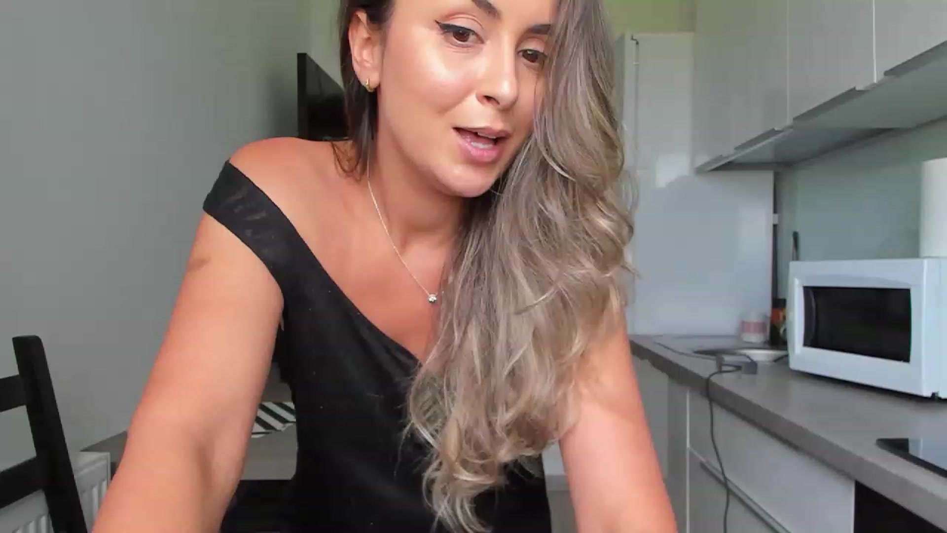 Gallery image thumbnail from EpicFu's myfreecams stream on, 07/31/2023, 11:39 image 9 of 20