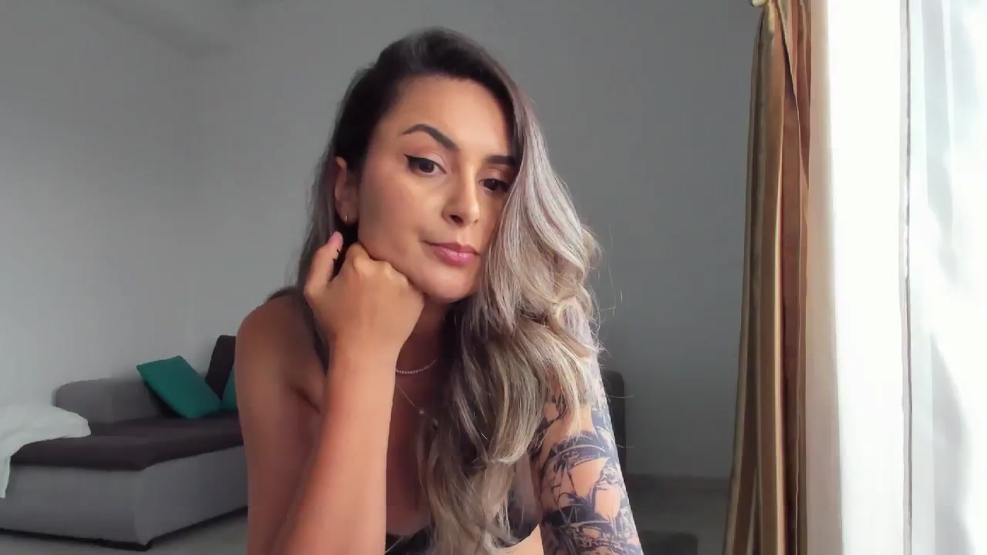 Gallery image thumbnail from EpicFu's myfreecams stream on, 08/10/2023, 15:21 image 15 of 20