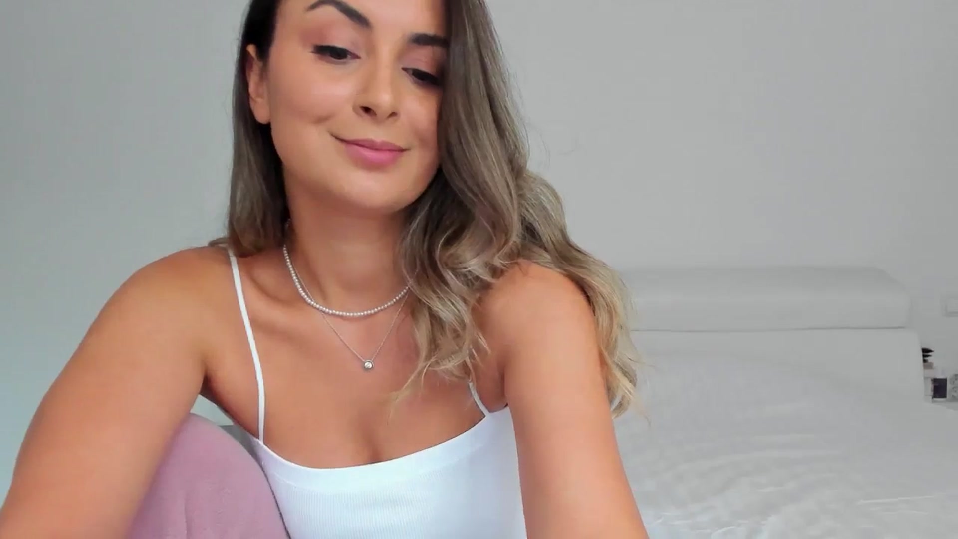 Gallery image thumbnail from EpicFu's myfreecams stream on, 09/19/2023, 13:13 image 4 of 20