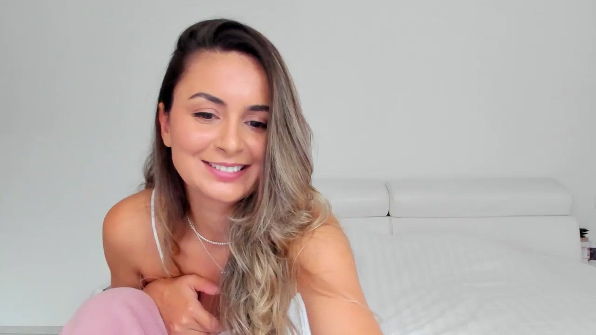 Gallery image thumbnail from EpicFu's myfreecams stream on, 09/19/2023, 13:13 image 19 of 20