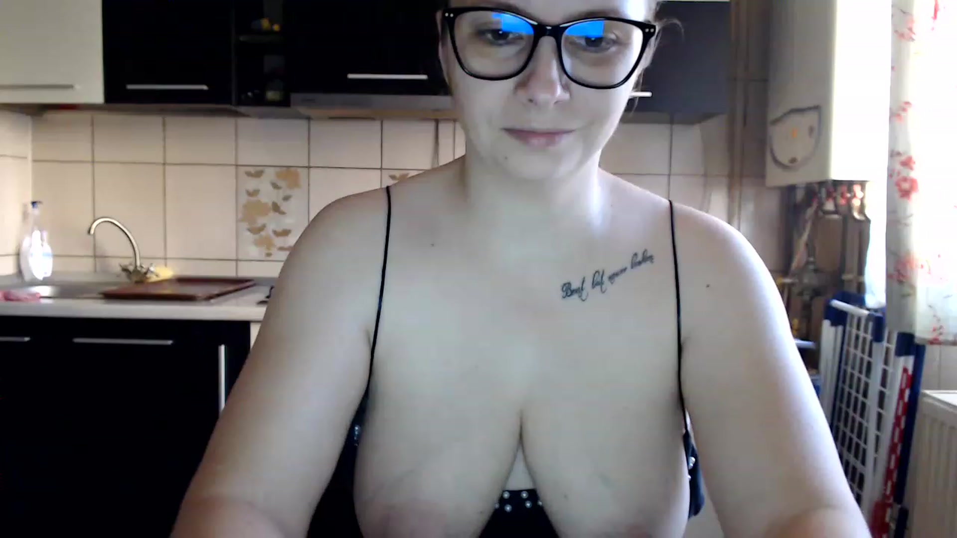 Gallery image thumbnail from EricaSmiles's myfreecams stream on, 01/08/2023, 13:50 image 10 of 20