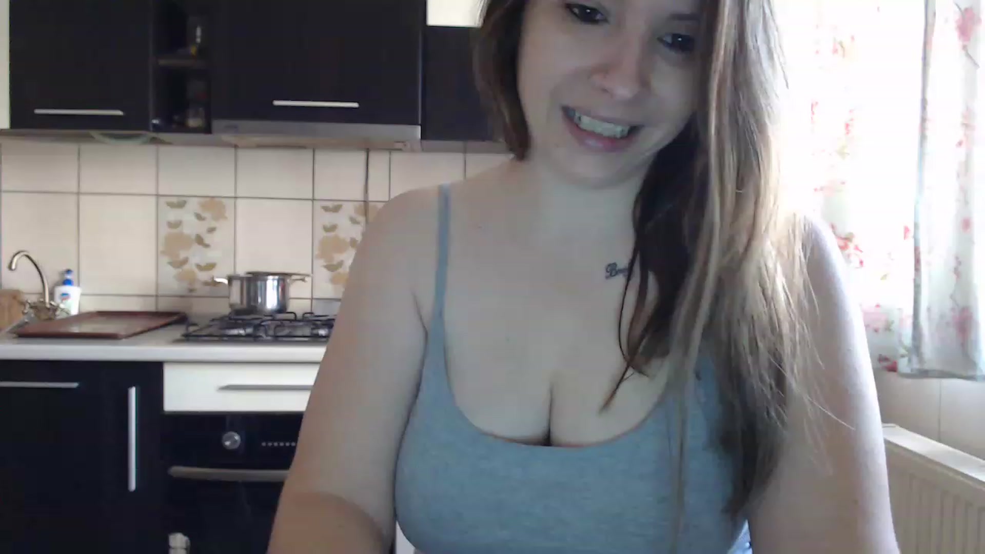 Gallery image thumbnail from EricaSmiles's myfreecams stream on, 02/09/2023, 12:44 image 1 of 20