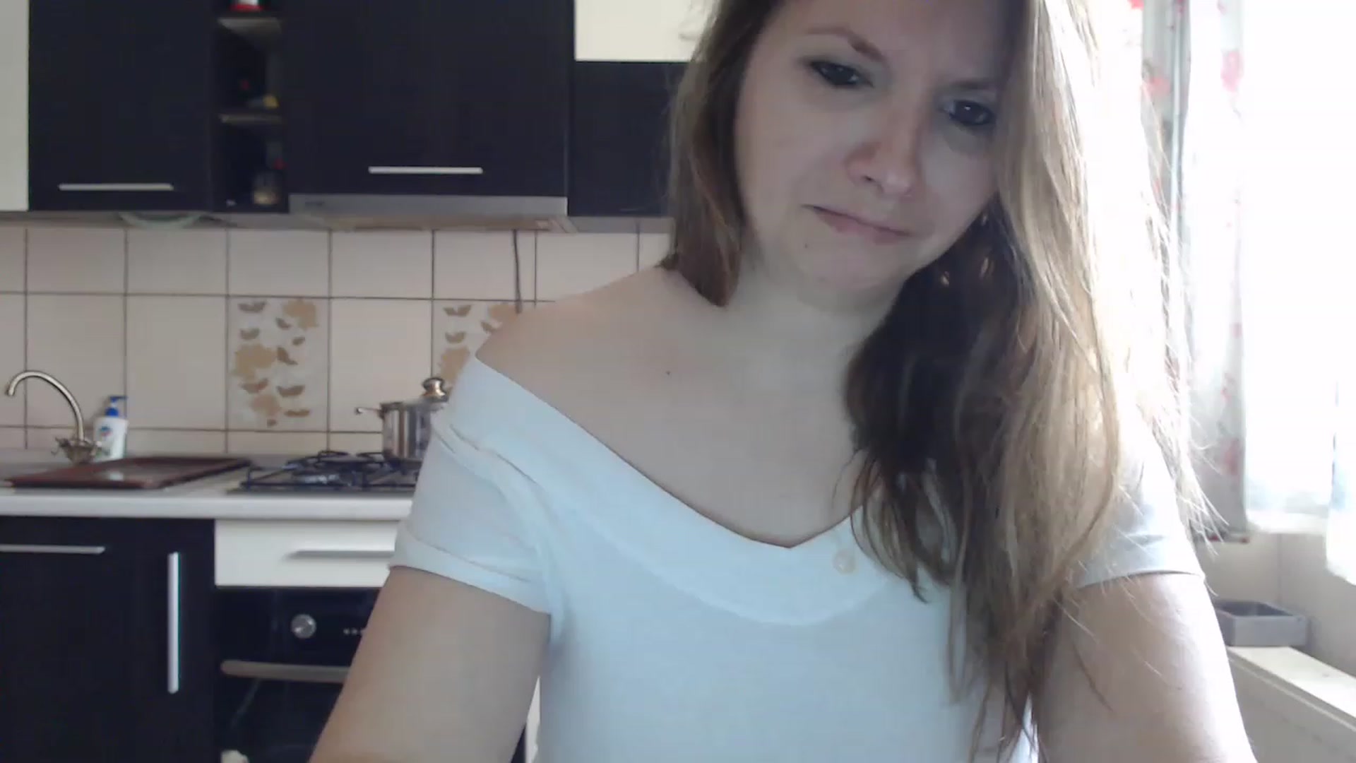 Gallery image thumbnail from EricaSmiles's myfreecams stream on, 03/11/2023, 11:39 image 3 of 20