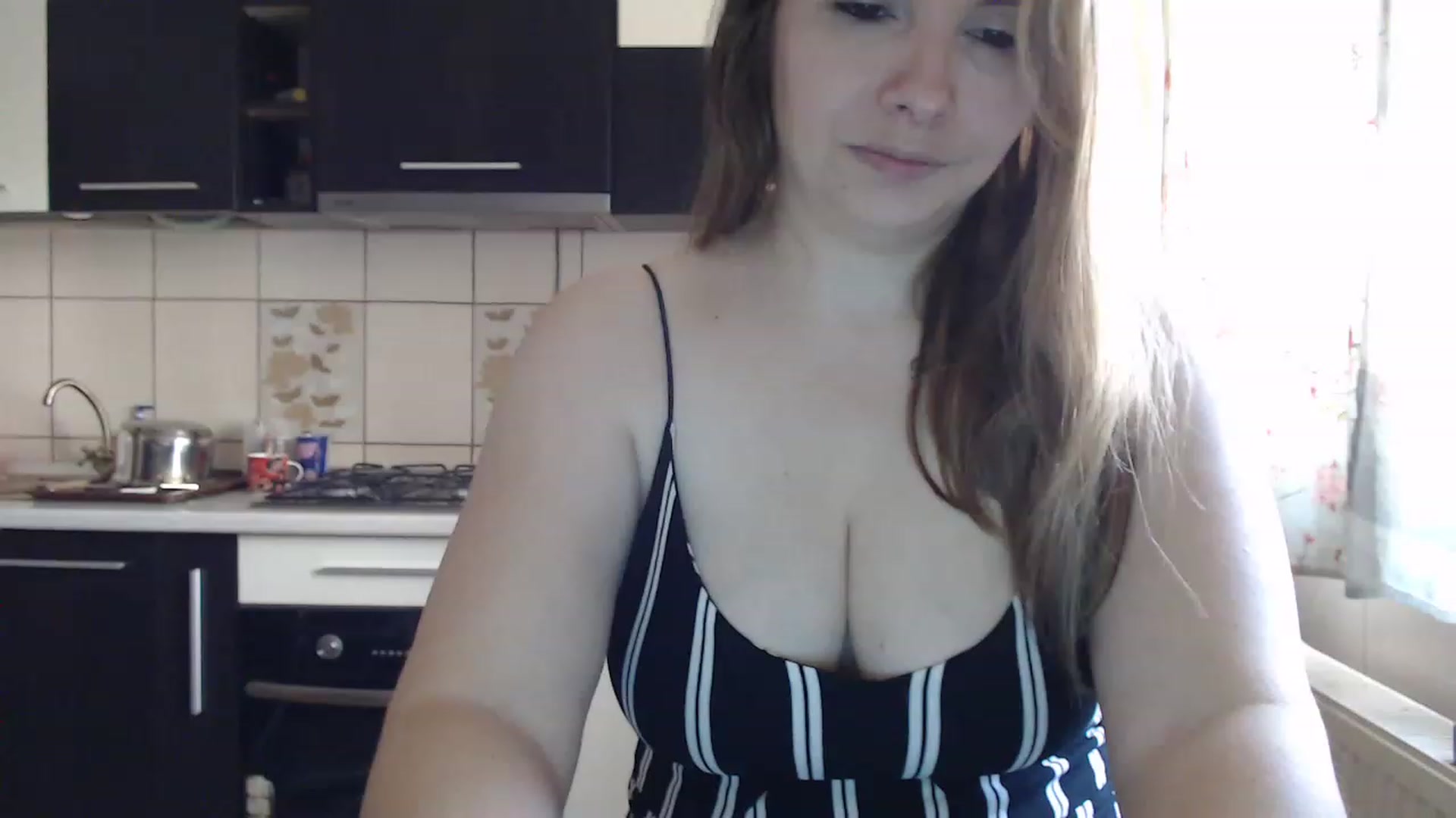 Gallery image thumbnail from EricaSmiles's myfreecams stream on, 03/23/2023, 13:01 image 5 of 20