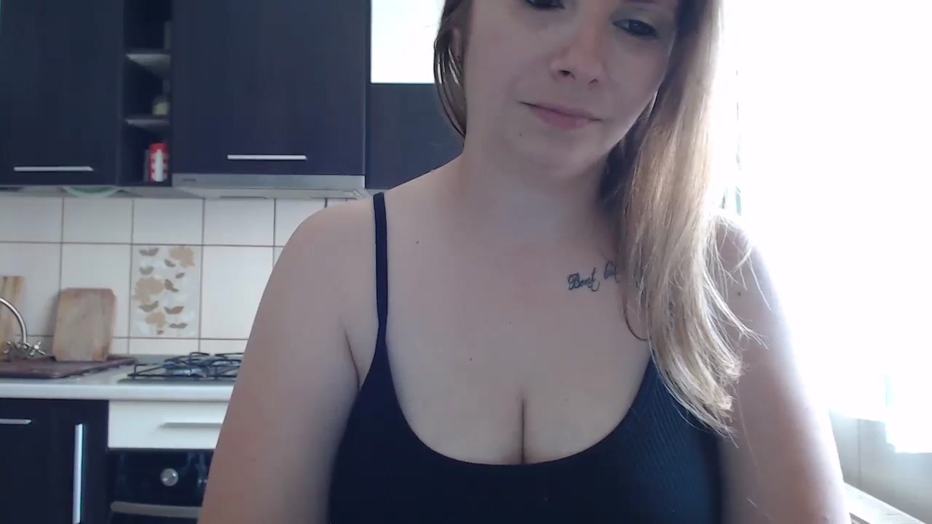 Gallery image thumbnail from EricaSmiles's myfreecams stream on, 08/08/2023, 15:10 image 3 of 20