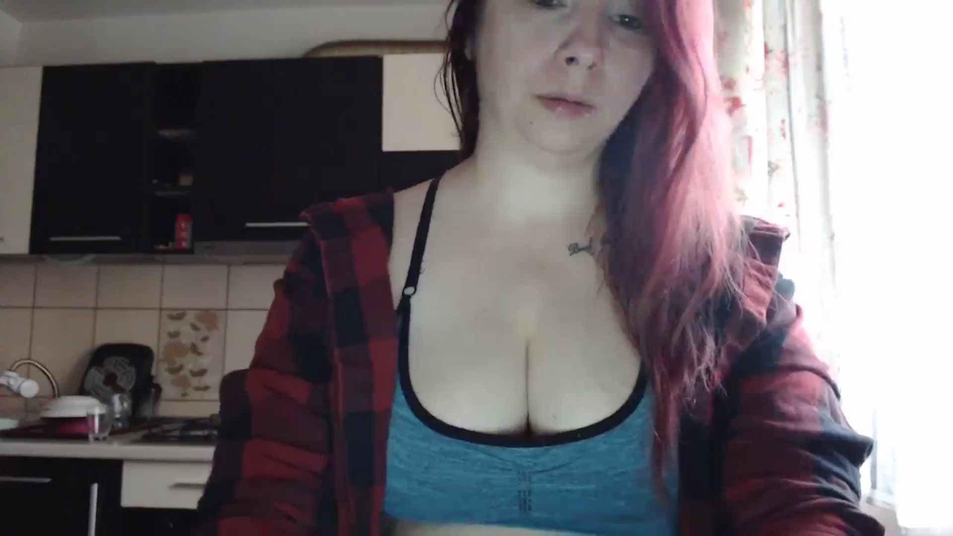 Gallery image thumbnail from EricaSmiles's myfreecams stream on, 03/04/2024, 16:12 image 3 of 20