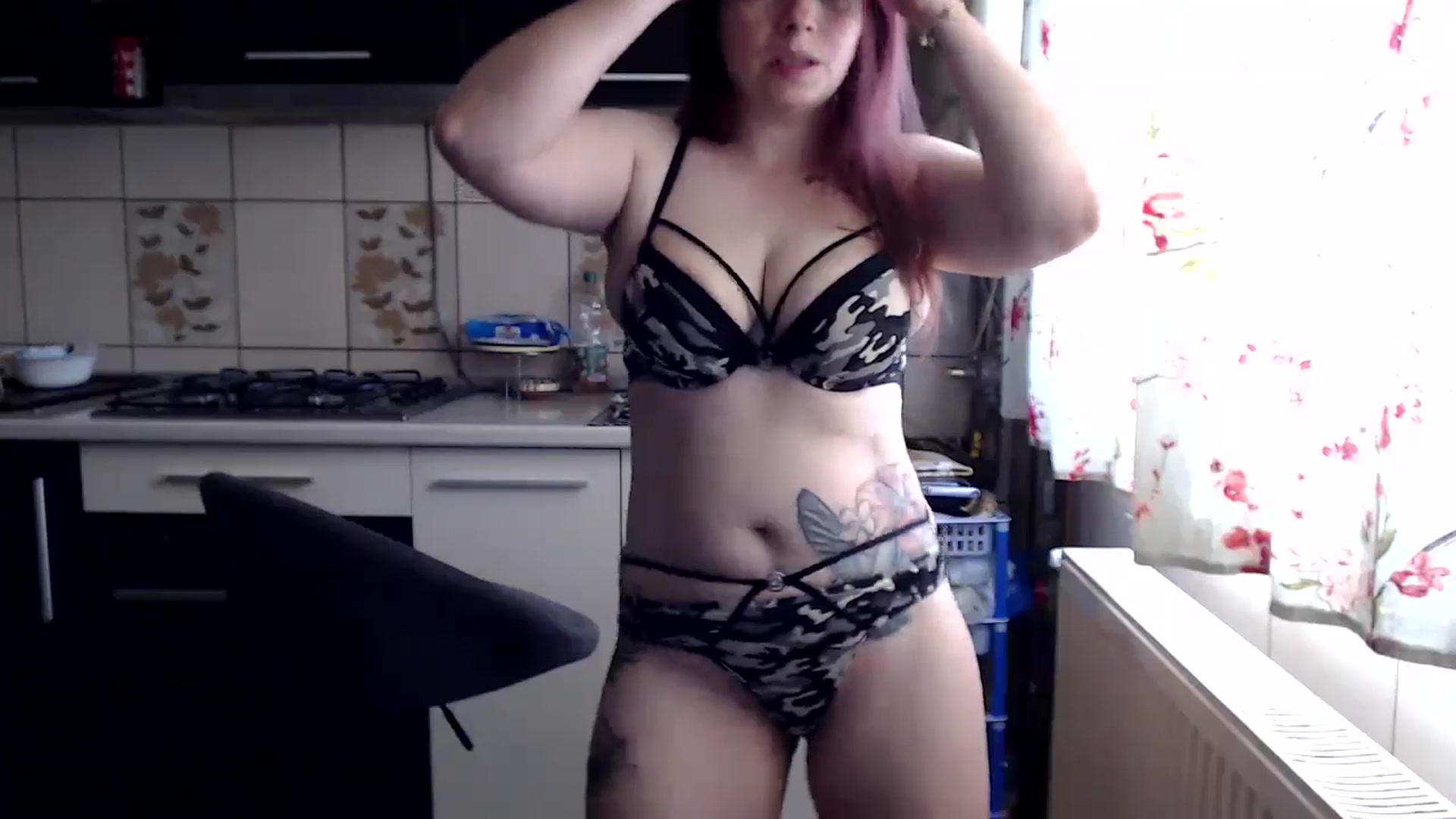 Gallery image thumbnail from EricaSmiles's myfreecams stream on, 06/10/2024, 16:34 image 7 of 20