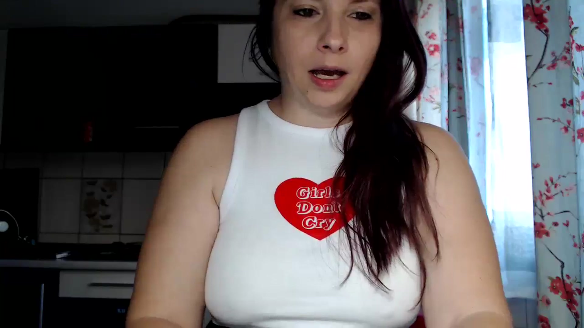 Gallery image thumbnail from EricaSmiles's myfreecams stream on, 11/23/2024, 15:34 image 4 of 20