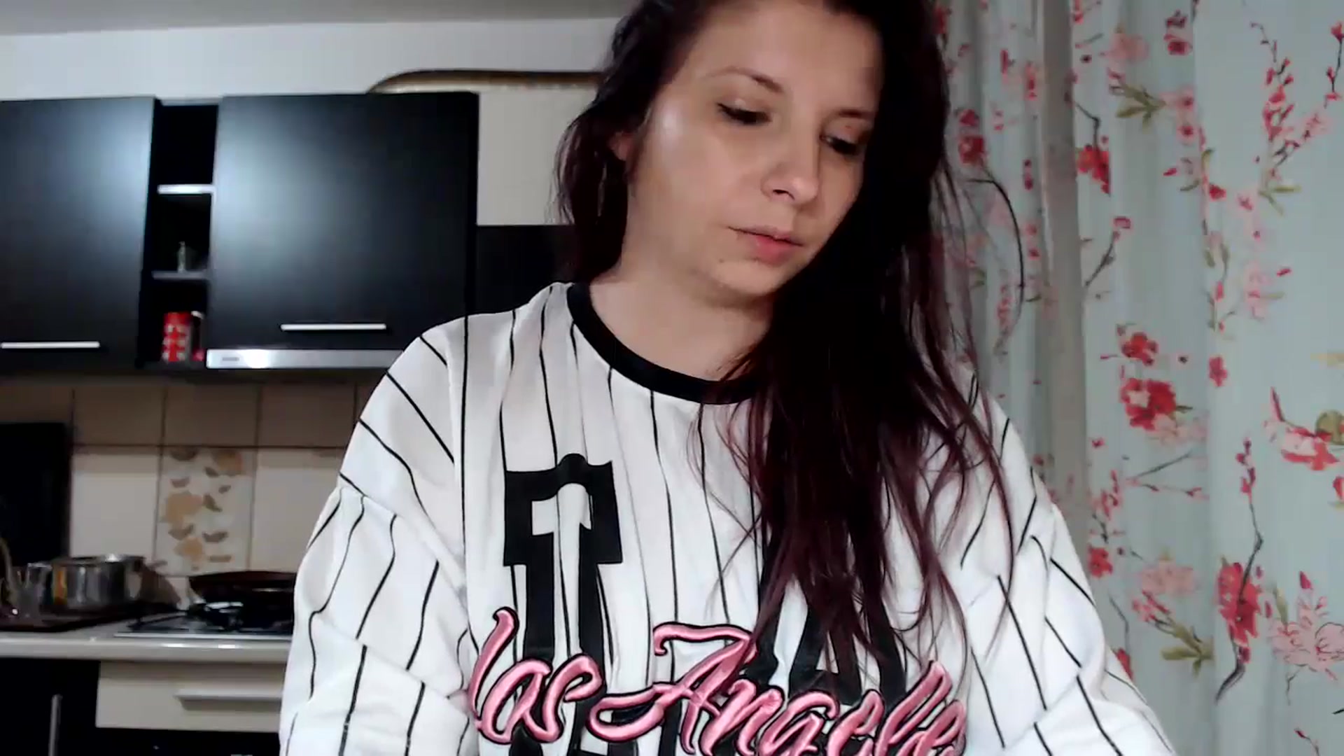 Gallery image thumbnail from EricaSmiles's myfreecams stream on, 11/23/2024, 22:10 image 3 of 20