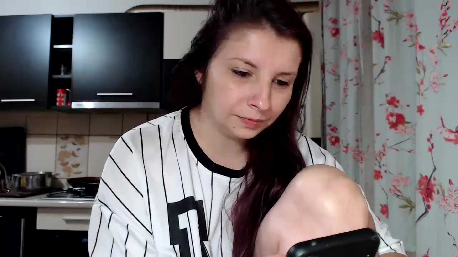 Gallery image thumbnail from EricaSmiles's myfreecams stream on, 11/23/2024, 22:10 image 16 of 20