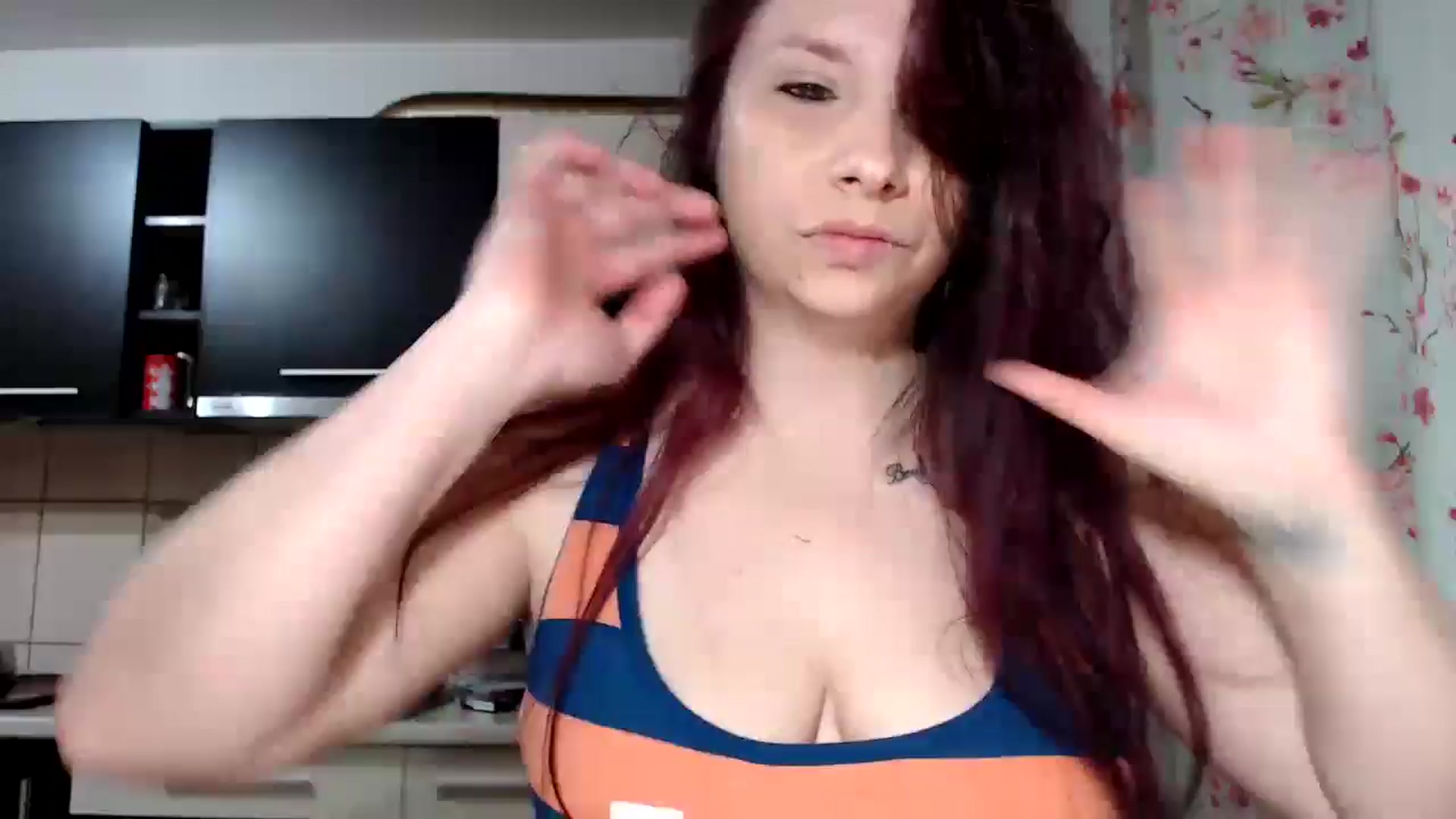 Gallery image thumbnail from EricaSmiles's myfreecams stream on, 12/22/2024, 01:20 image 1 of 20
