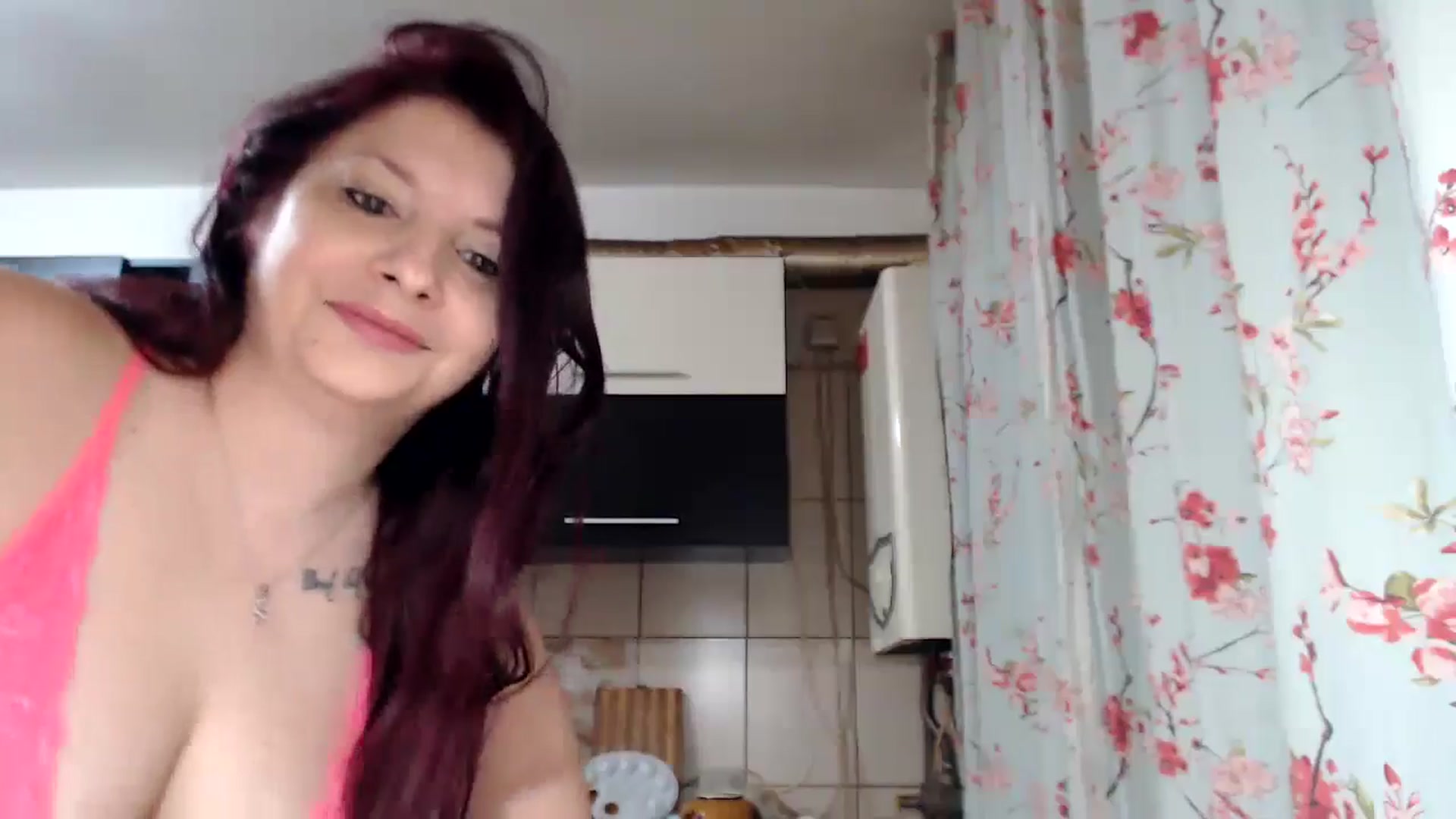 Gallery image thumbnail from EricaSmiles's myfreecams stream on, 12/27/2024, 23:59 image 18 of 20