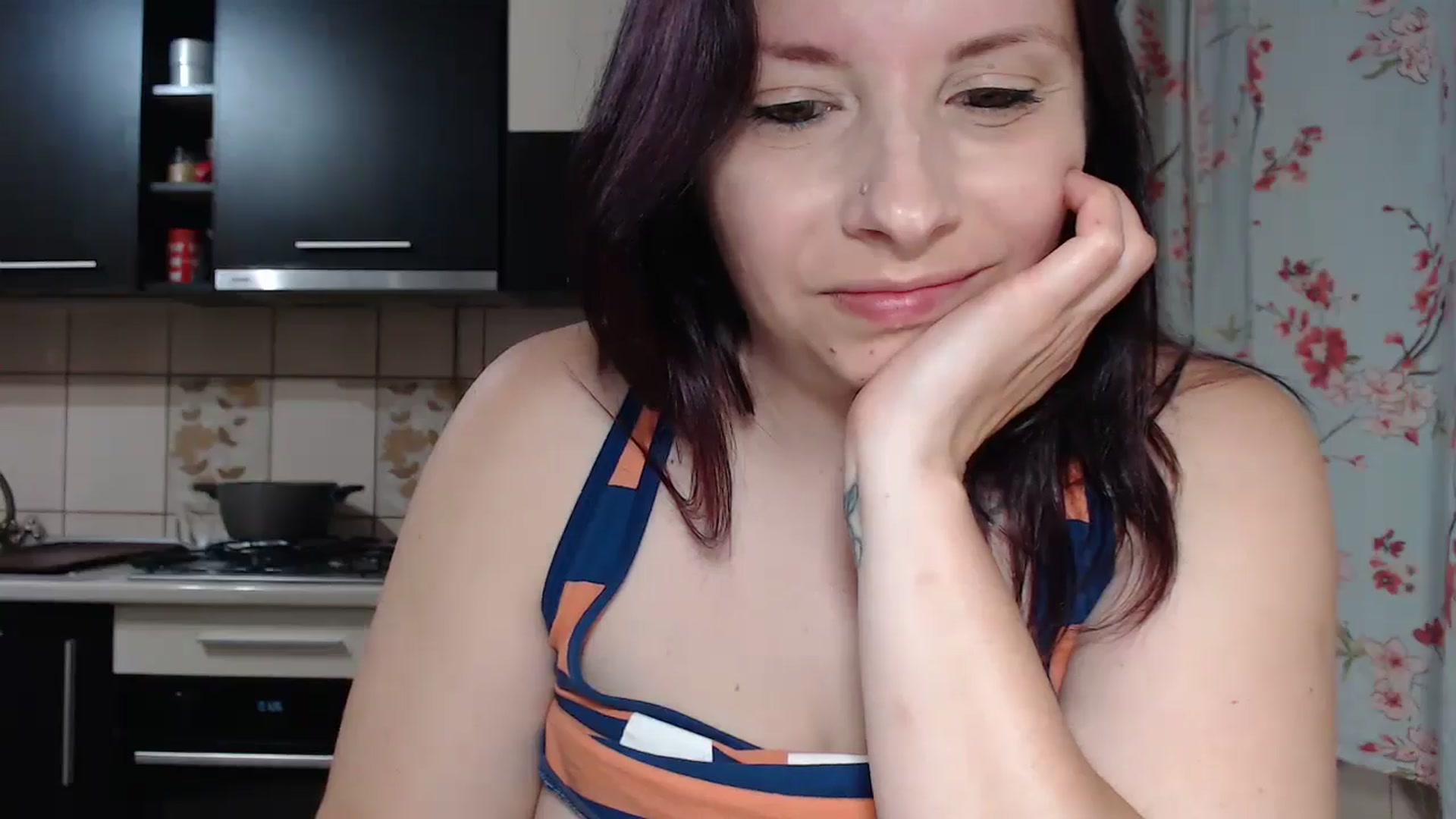 Gallery image thumbnail from EricaSmiles's myfreecams stream on, 05/10/2025, 23:42 image 2 of 20