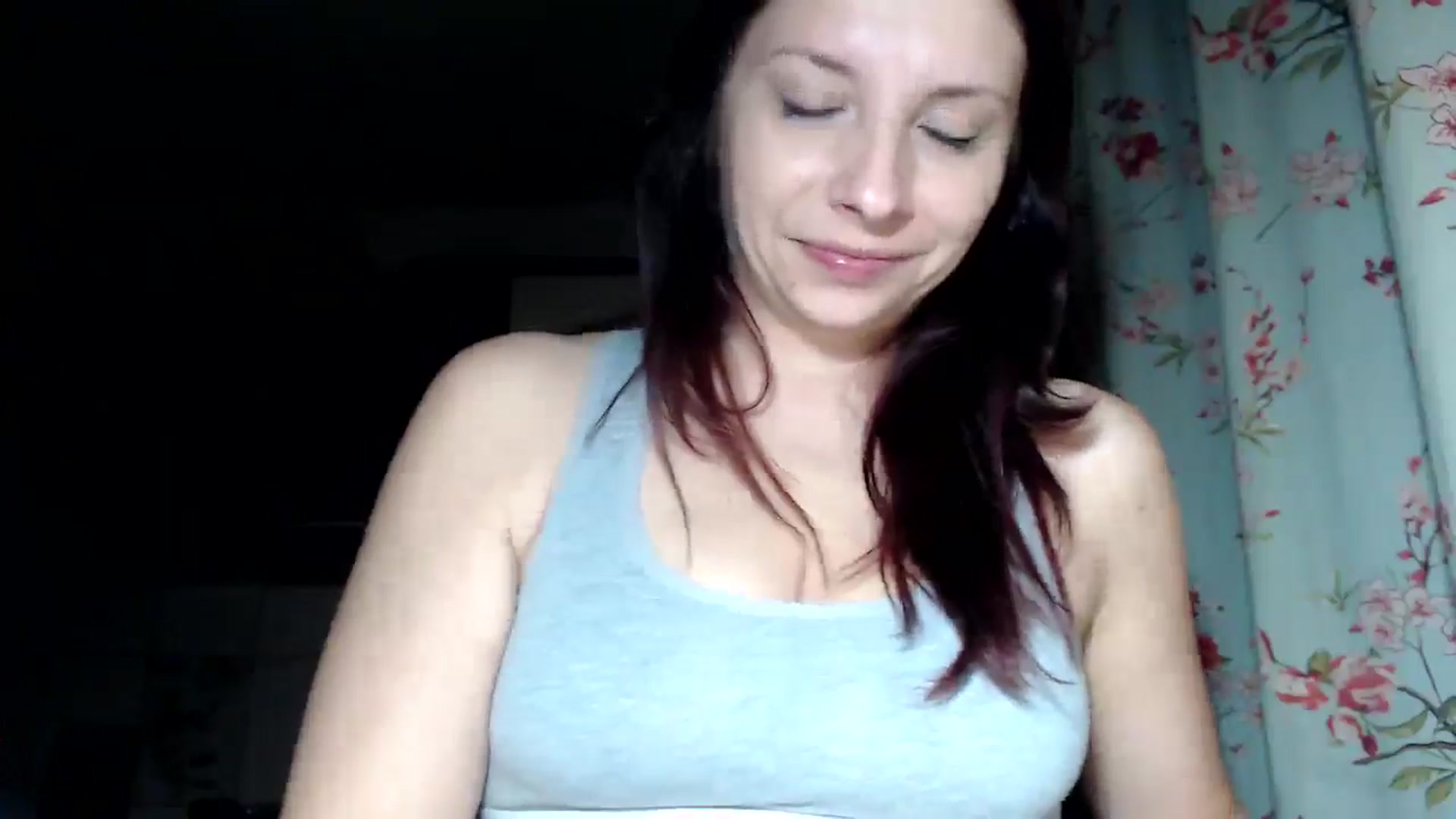 Gallery image thumbnail from EricaSmiles's myfreecams stream on, 11/15/2025, 24:02 image 14 of 20