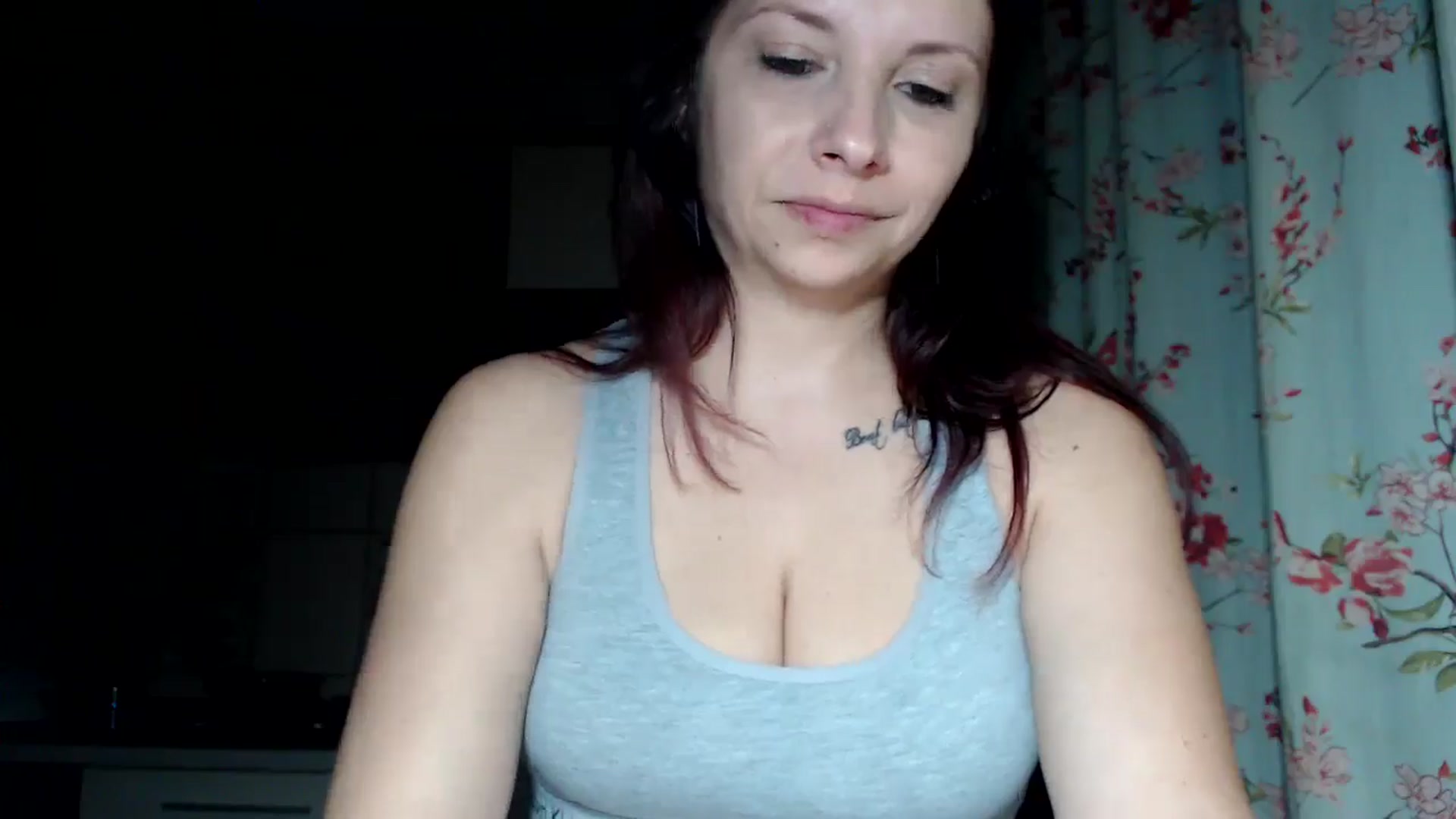 Gallery image thumbnail from EricaSmiles's myfreecams stream on, 11/15/2025, 24:02 image 5 of 20