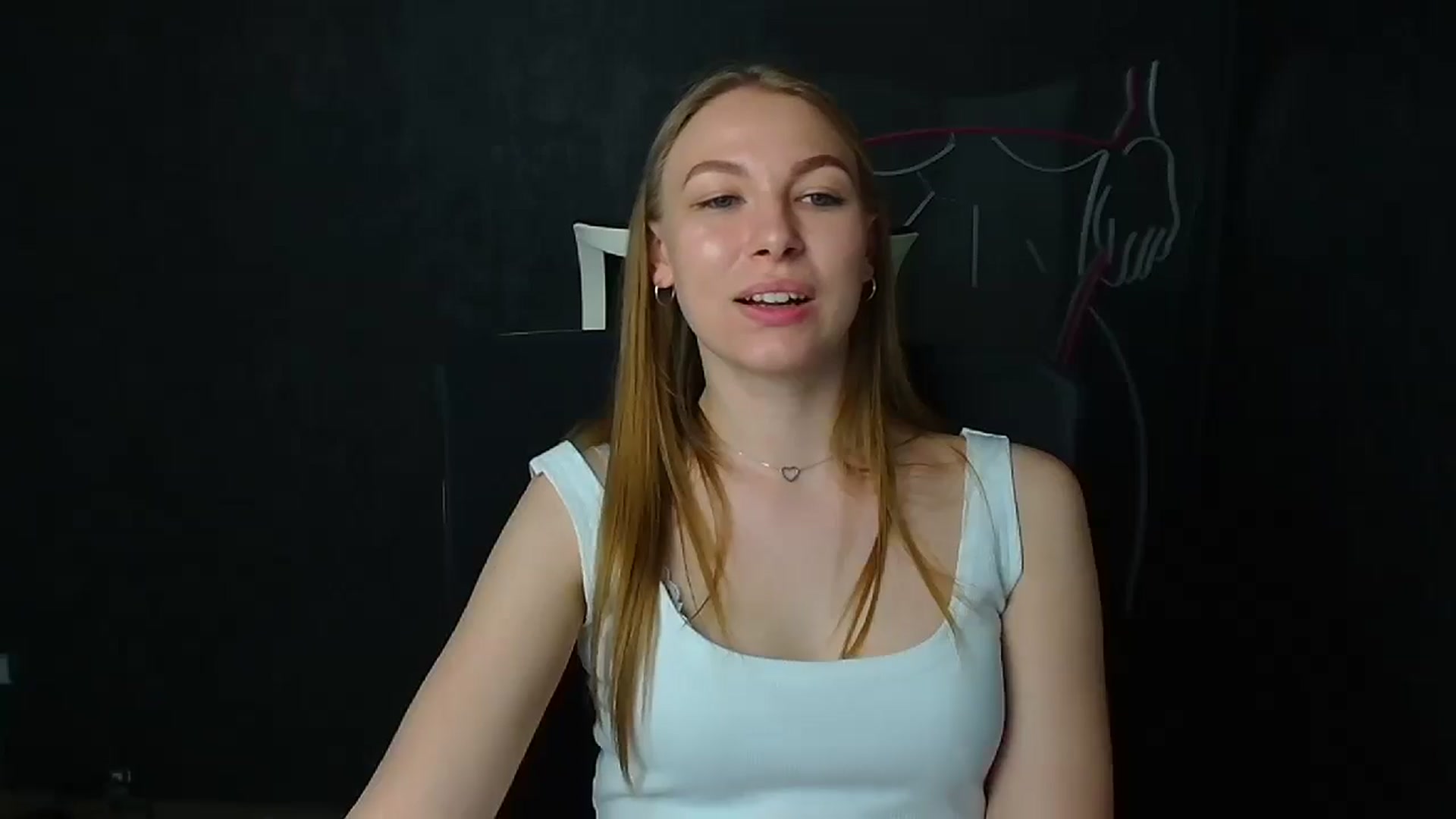 Gallery image thumbnail from EricaWans's myfreecams stream on, 06/20/2025, 15:39 image 17 of 20