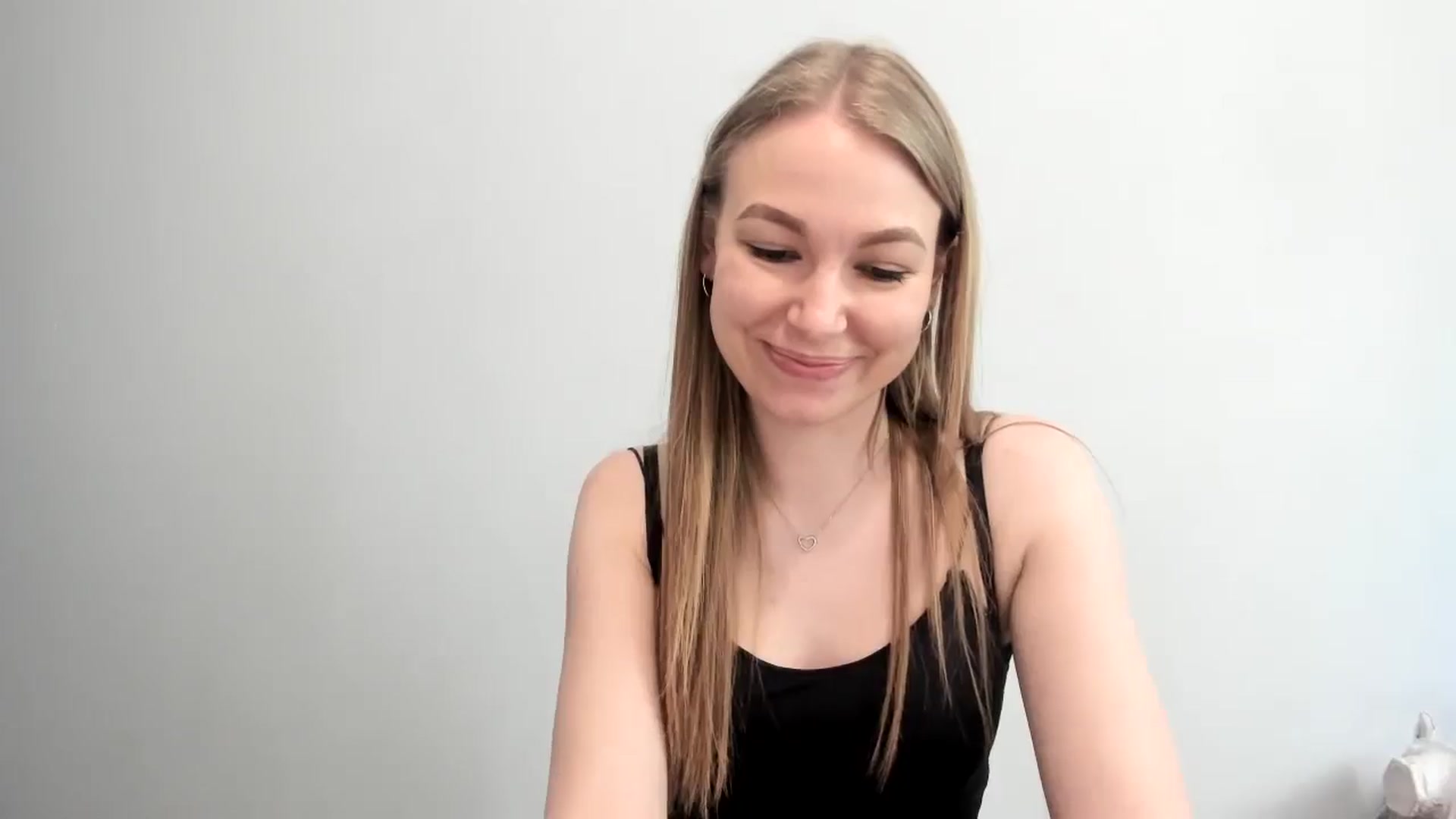 Gallery image thumbnail from EricaWans's myfreecams stream on, 06/23/2025, 12:07 image 13 of 20