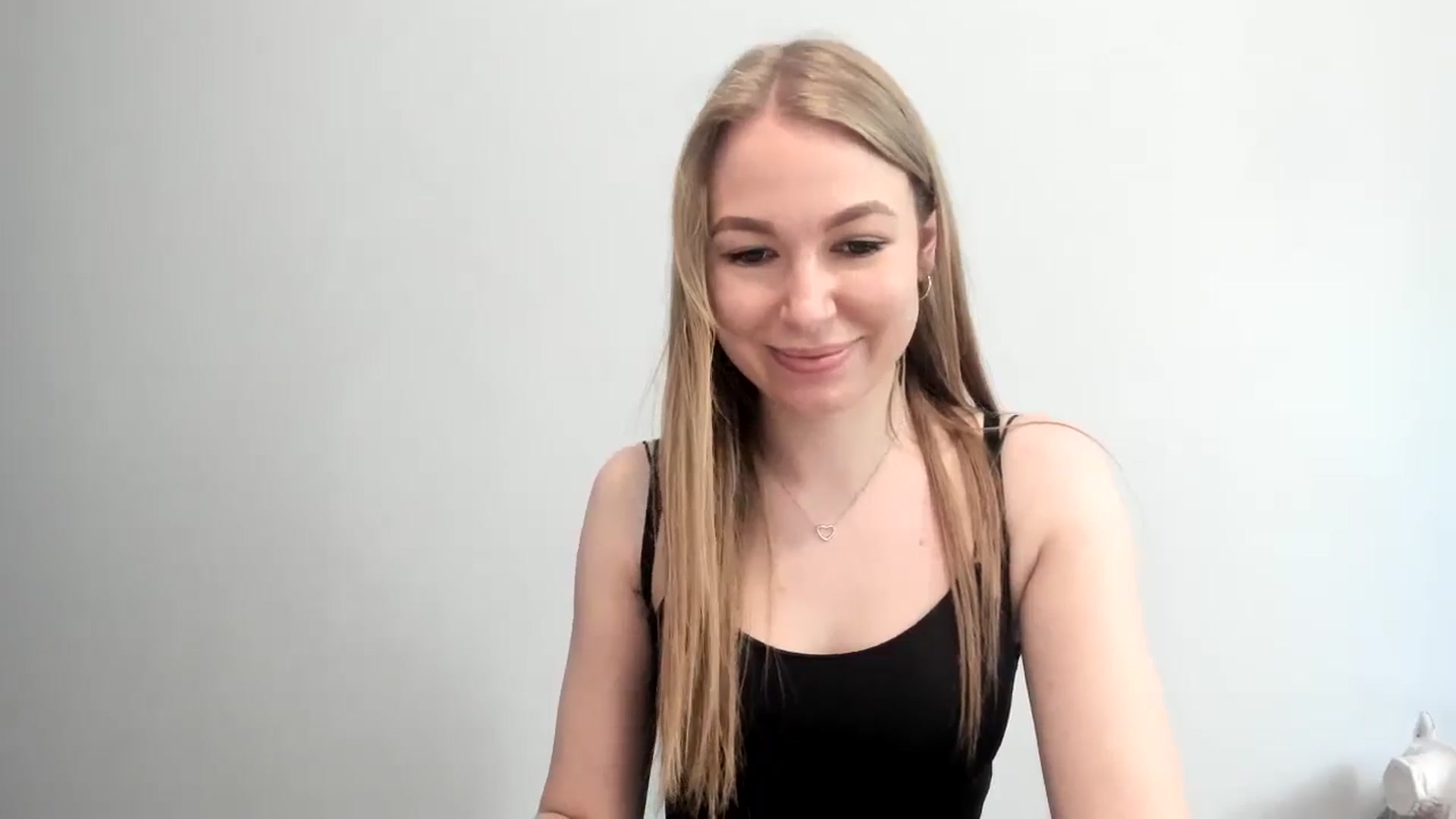 Gallery image thumbnail from EricaWans's myfreecams stream on, 06/23/2025, 12:07 image 8 of 20
