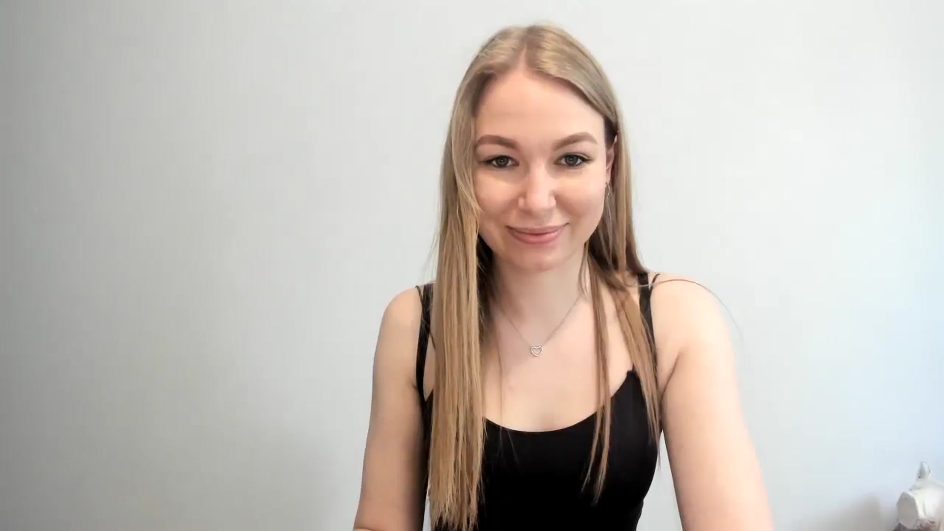 Gallery image thumbnail from EricaWans's myfreecams stream on, 06/23/2025, 12:07 image 10 of 20