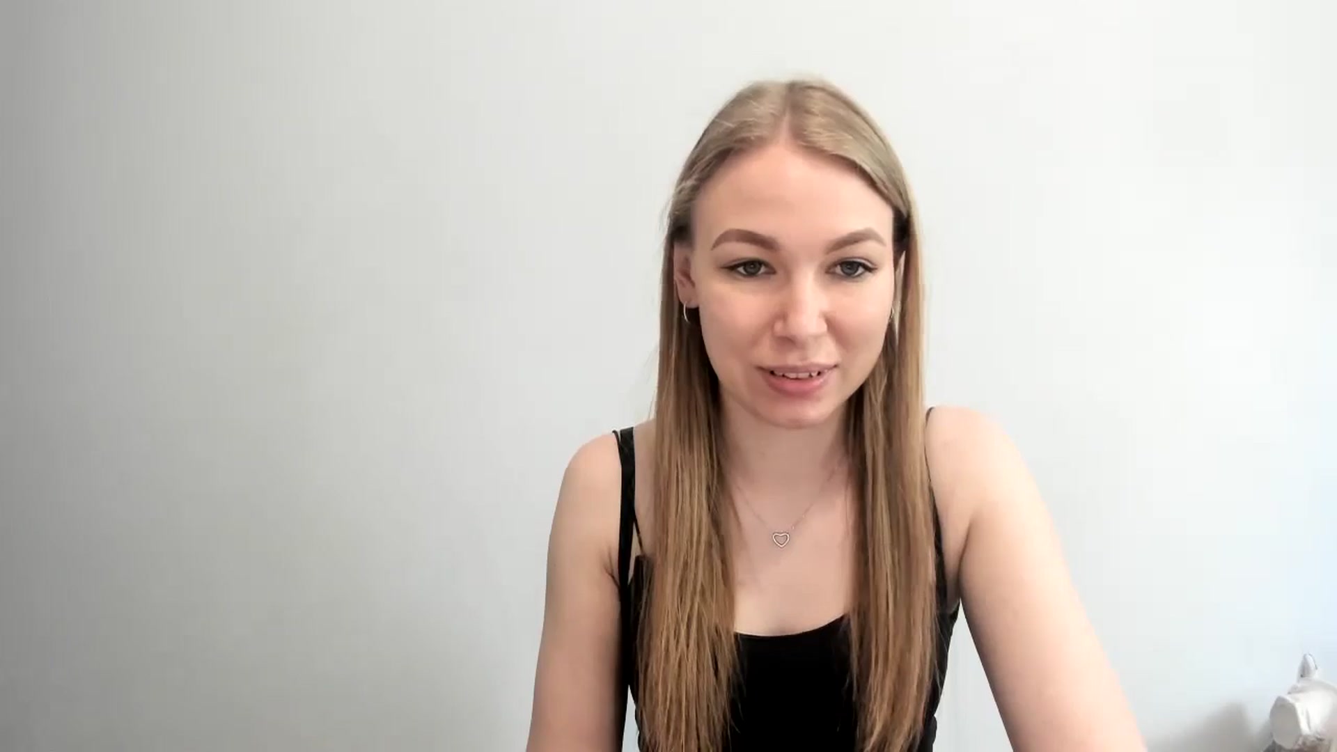 Gallery image thumbnail from EricaWans's myfreecams stream on, 06/23/2025, 12:07 image 4 of 20