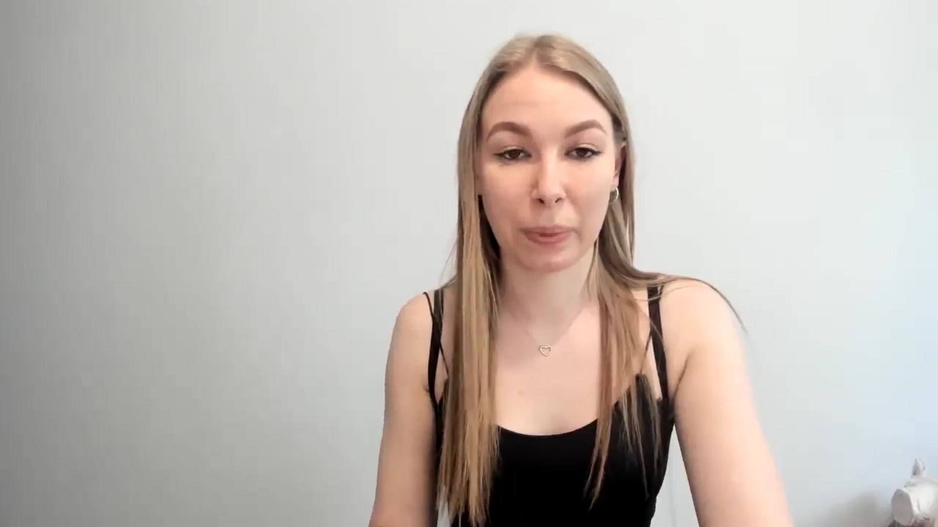Gallery image thumbnail from EricaWans's myfreecams stream on, 06/23/2025, 12:07 image 19 of 20