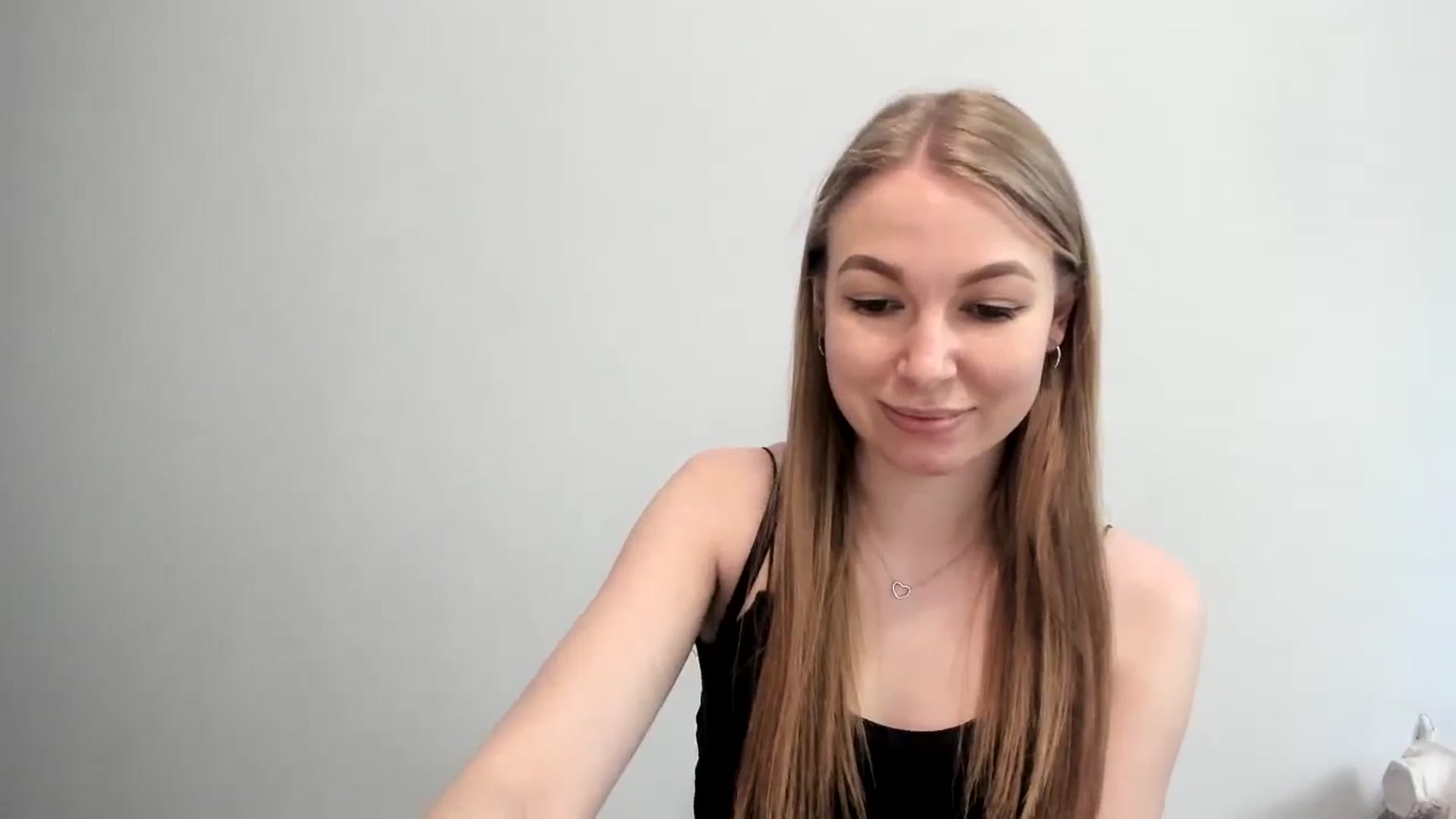 Gallery image thumbnail from EricaWans's myfreecams stream on, 06/23/2025, 12:32 image 19 of 20