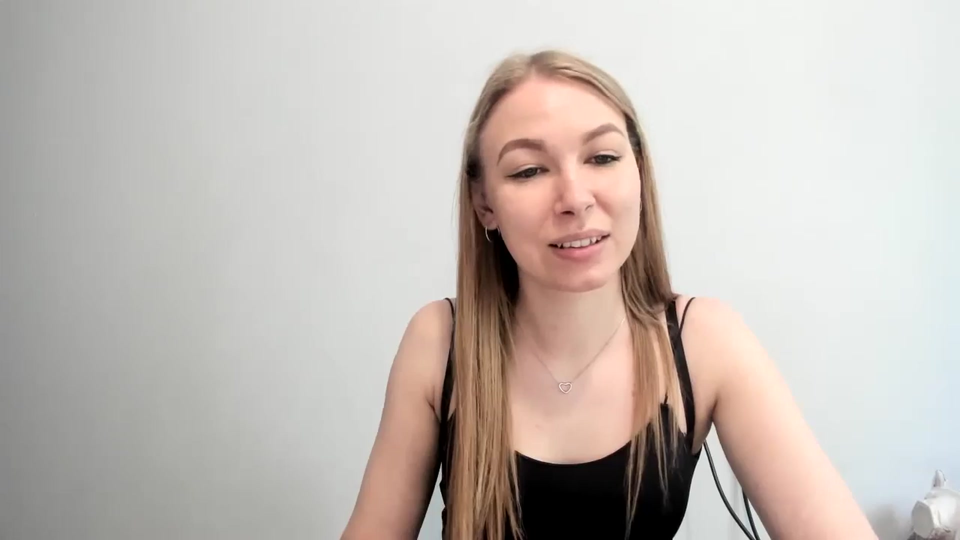 Gallery image thumbnail from EricaWans's myfreecams stream on, 06/23/2025, 12:32 image 4 of 20
