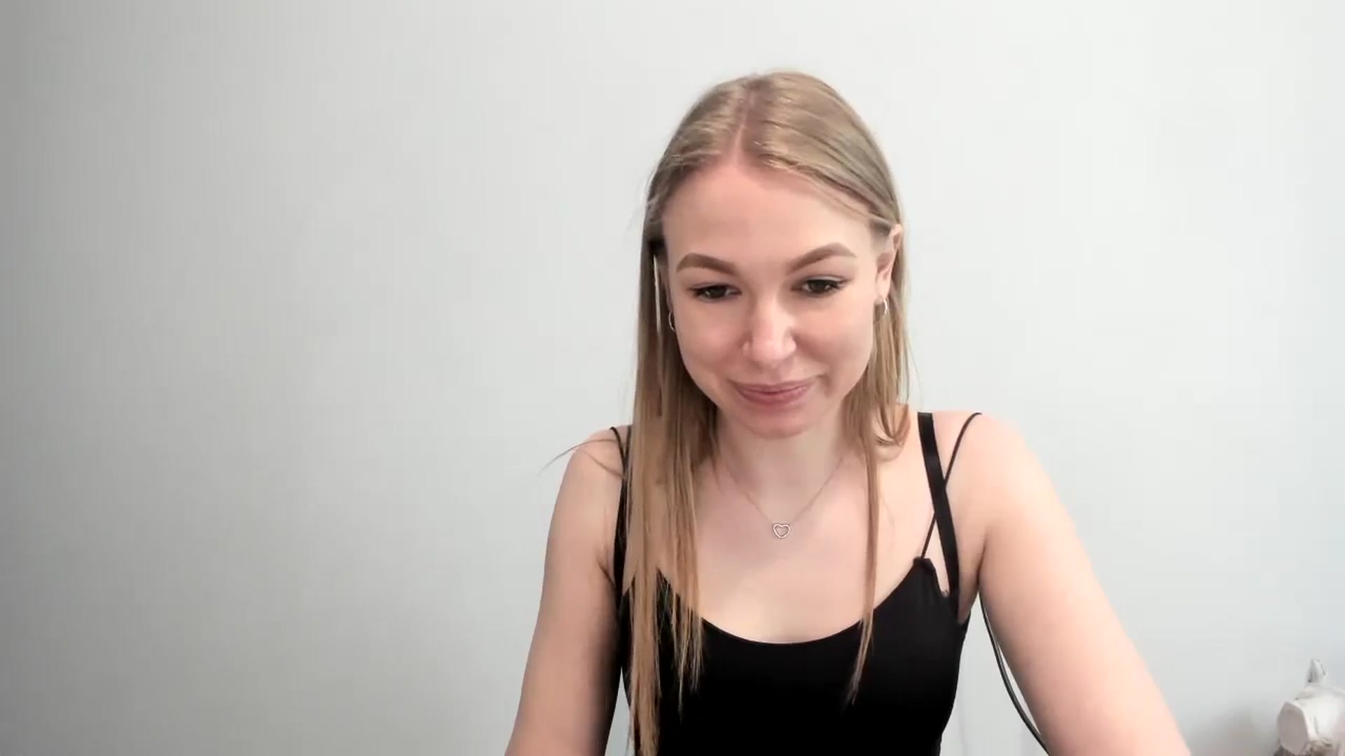 Gallery image thumbnail from EricaWans's myfreecams stream on, 06/23/2025, 12:32 image 10 of 20
