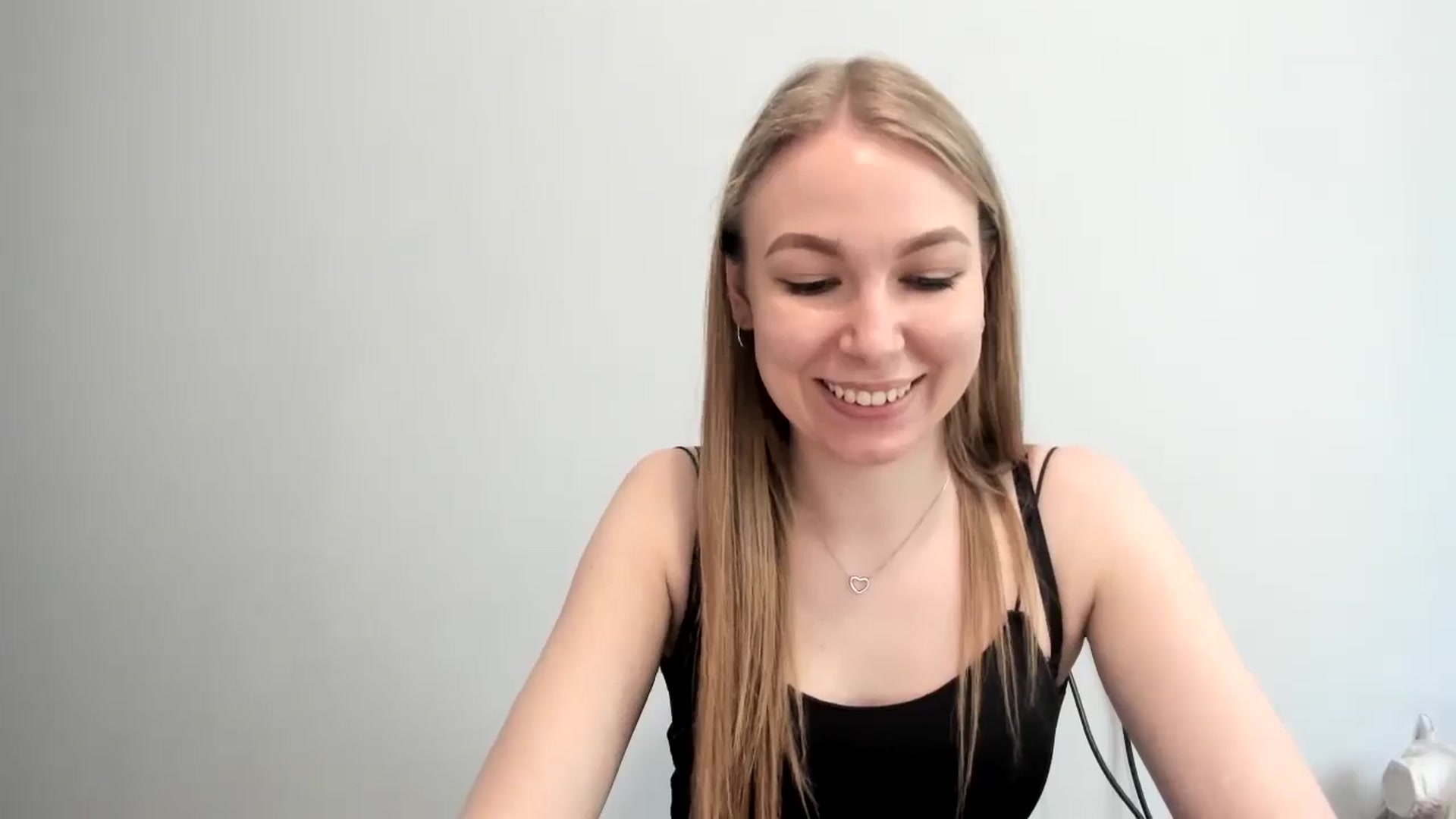 Gallery image thumbnail from EricaWans's myfreecams stream on, 06/23/2025, 12:32 image 5 of 20