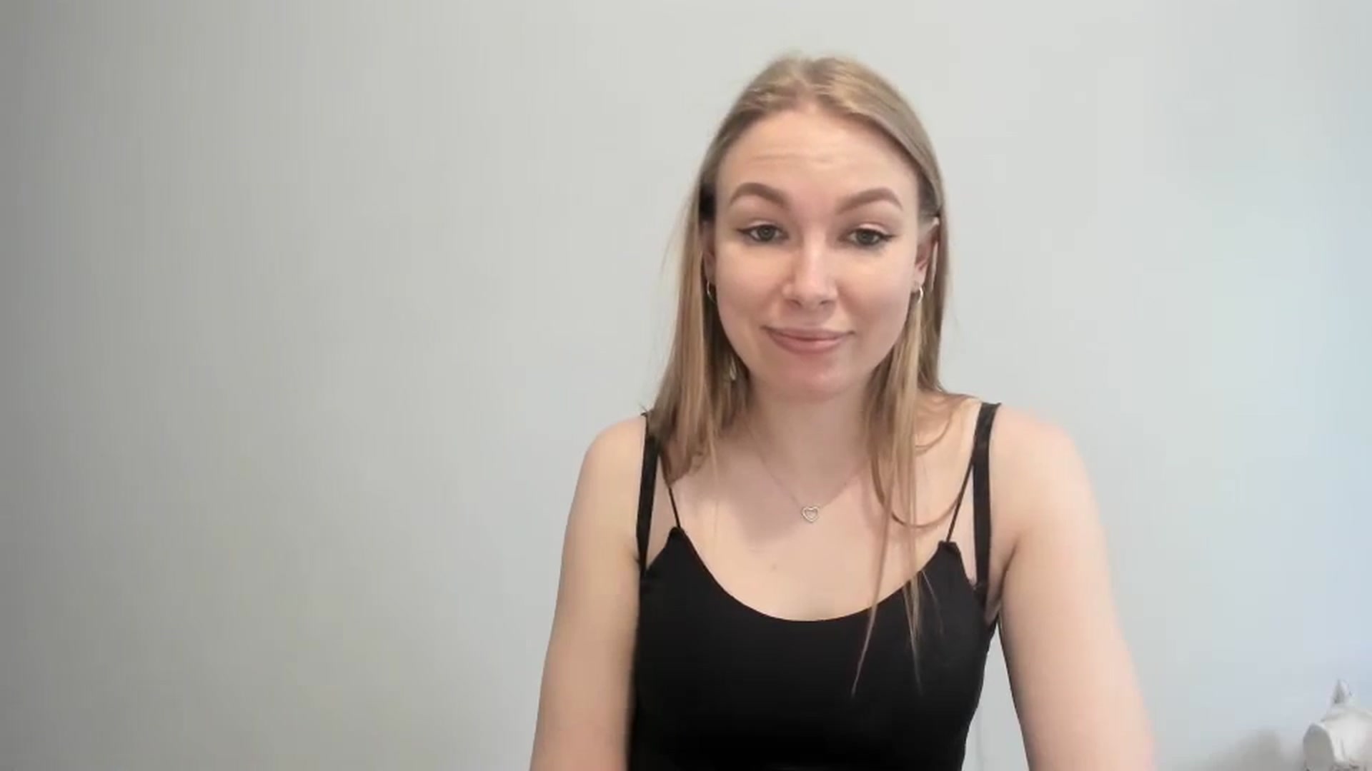 Gallery image thumbnail from EricaWans's myfreecams stream on, 06/23/2025, 14:40 image 19 of 20