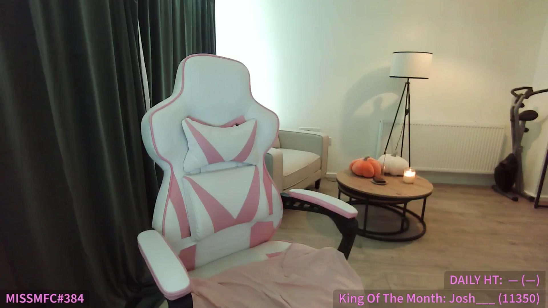 Gallery image thumbnail from ErikaJamess's myfreecams stream on, 09/24/2025, 10:59 image 1 of 20