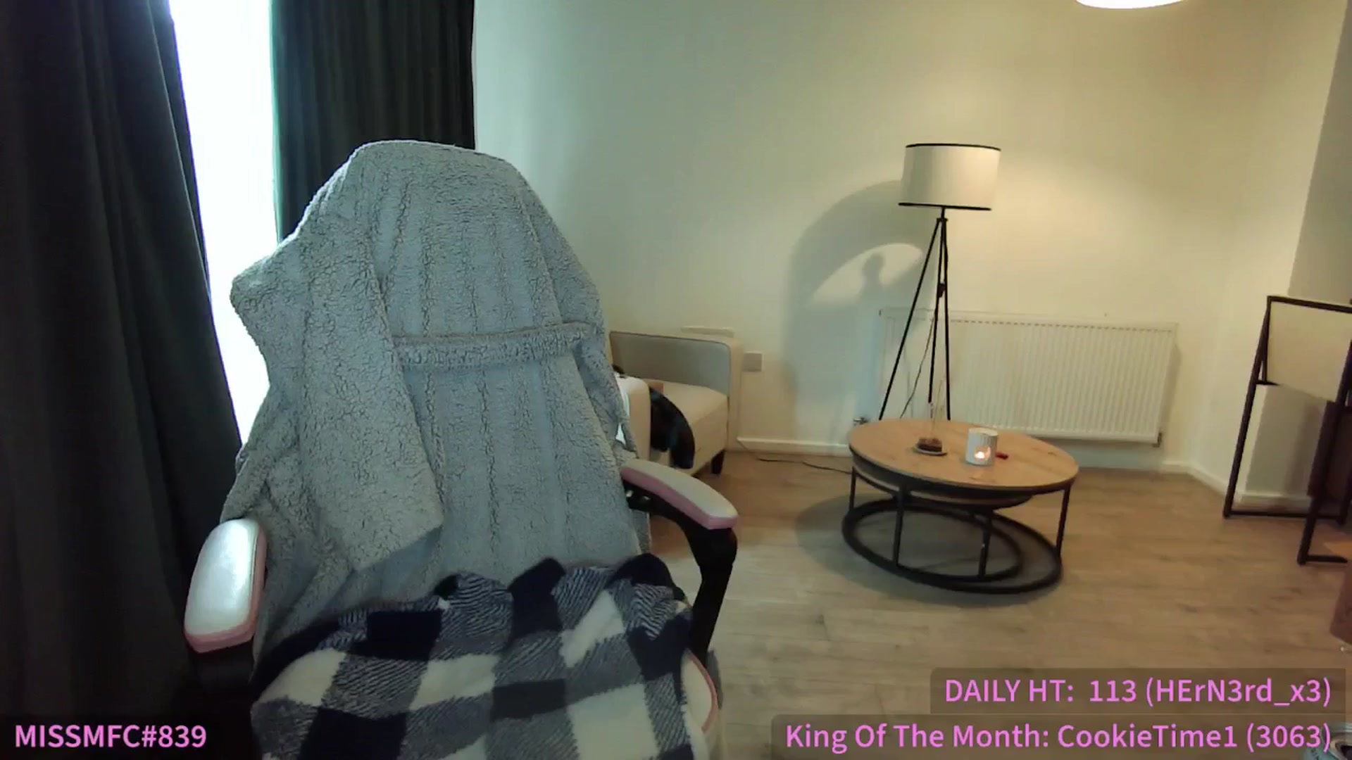 Gallery image thumbnail from ErikaJamess's myfreecams stream on, 11/11/2025, 12:51 image 14 of 20