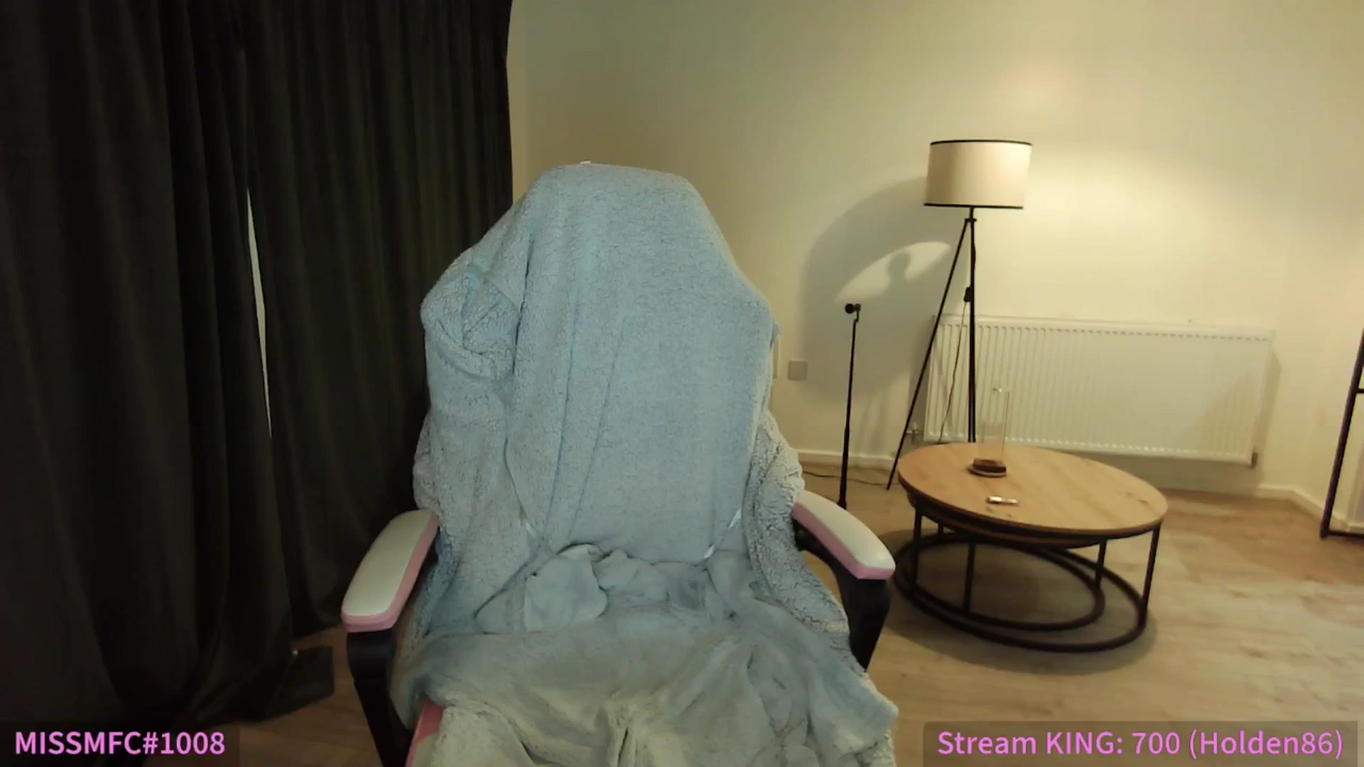 Gallery image thumbnail from ErikaJamess's myfreecams stream on, 03/08/2026, 22:58 image 9 of 20