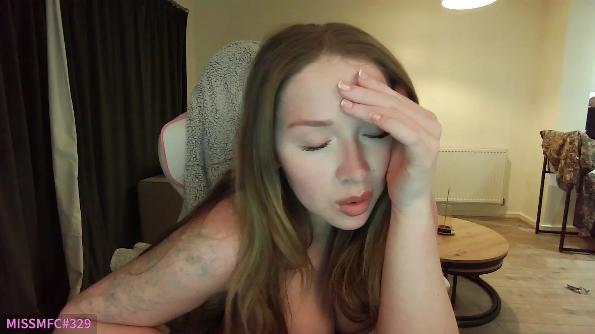 Gallery image thumbnail from ErikaJamess's myfreecams stream on, 04/12/2026, 24:08 image 20 of 20