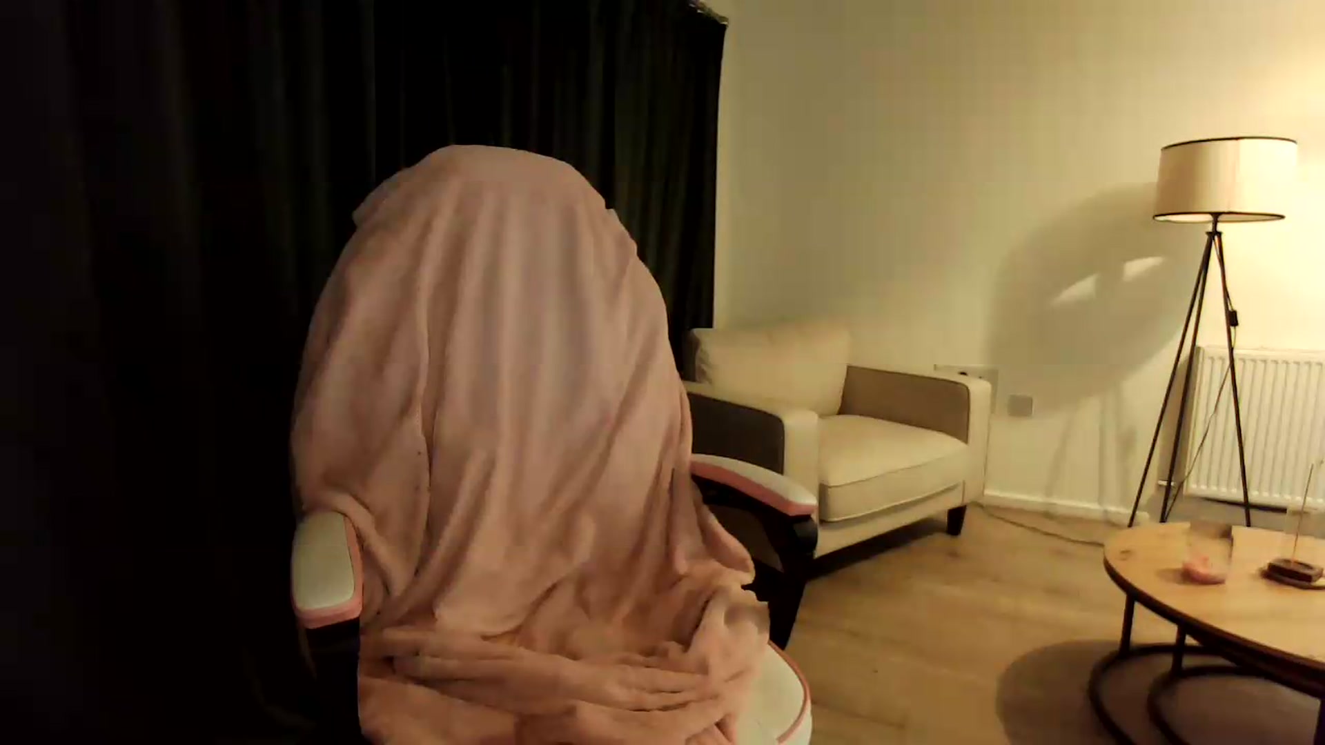 Gallery image thumbnail from ErikaJamess's myfreecams stream on, 07/17/2026, 21:20 image 19 of 20
