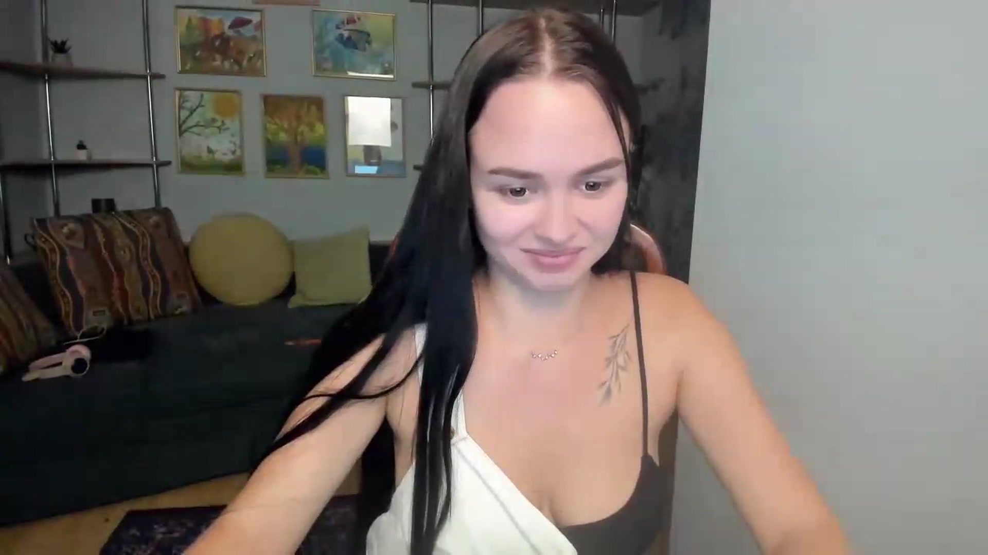 Gallery image thumbnail from Erika_Castelli's myfreecams stream on, 08/23/2026, 18:03 image 16 of 20