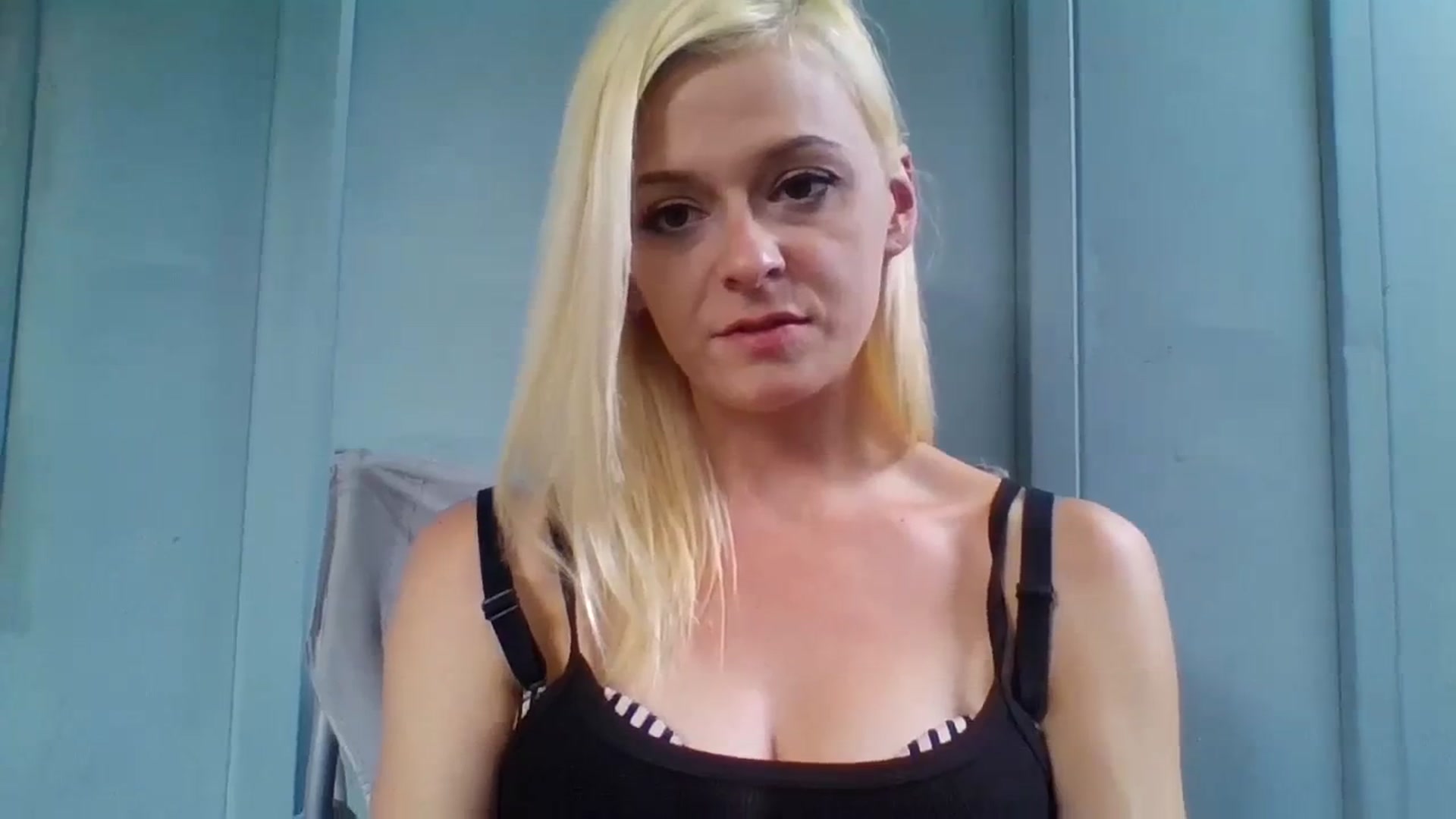 Gallery image thumbnail from Erika_Foxx's myfreecams stream on, 07/31/2023, 21:38 image 14 of 20