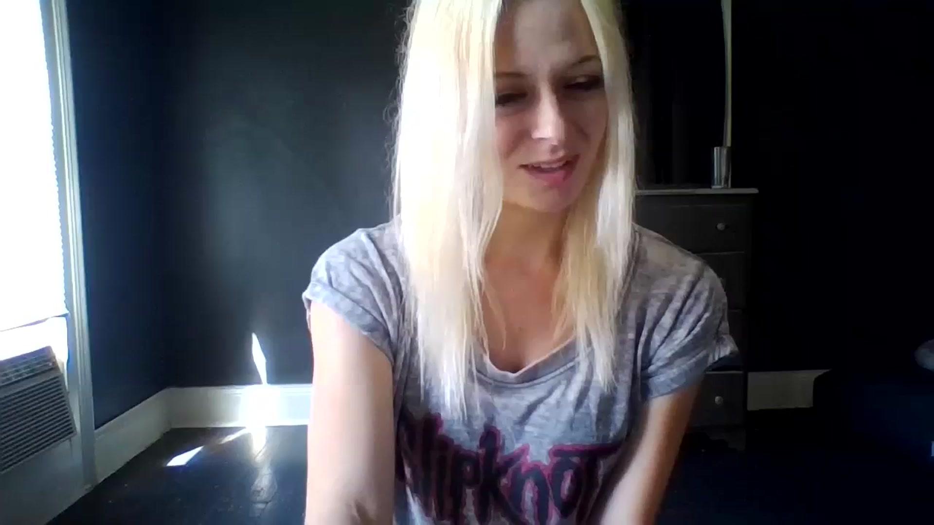Gallery image thumbnail from Erika_Foxx's myfreecams stream on, 08/05/2023, 15:10 image 16 of 20