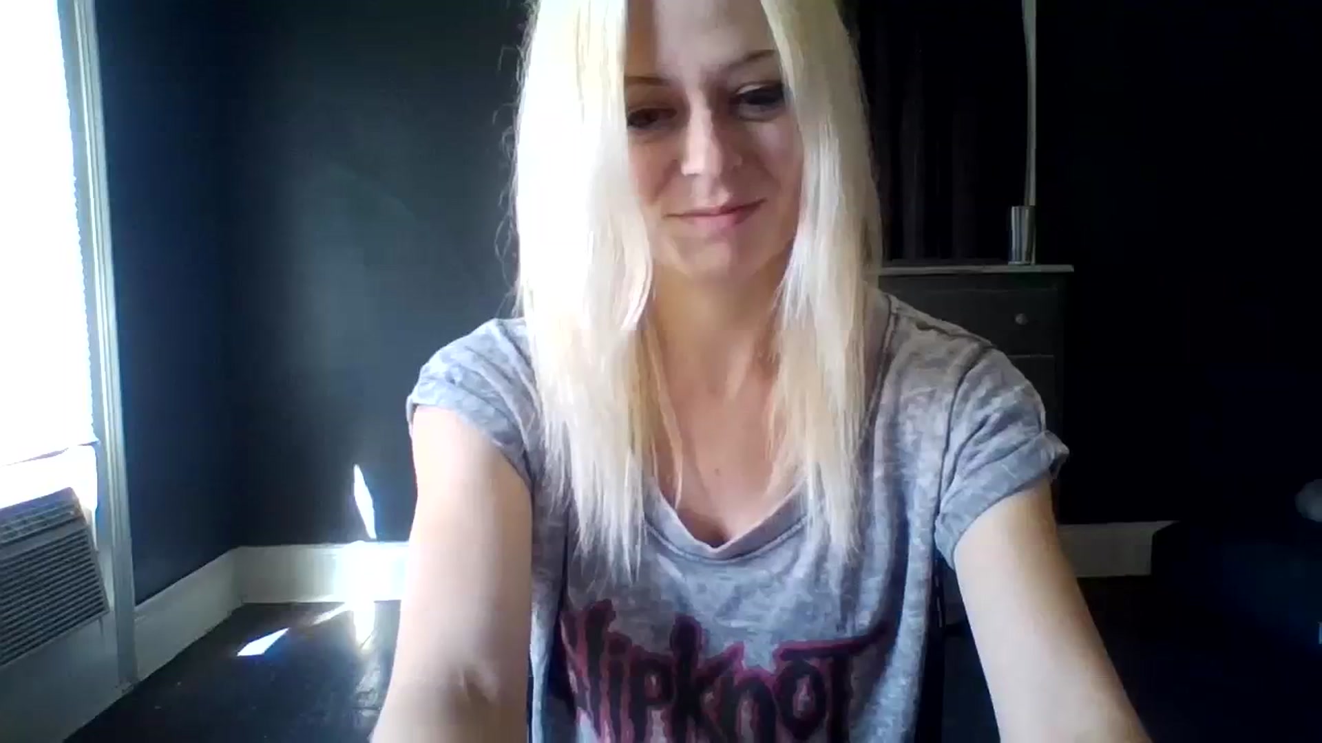 Gallery image thumbnail from Erika_Foxx's myfreecams stream on, 08/05/2023, 15:10 image 13 of 20