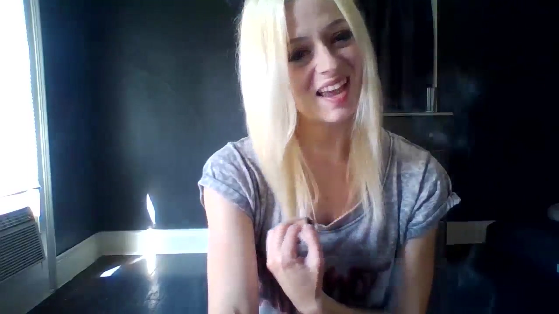 Gallery image thumbnail from Erika_Foxx's myfreecams stream on, 08/05/2023, 15:10 image 8 of 20