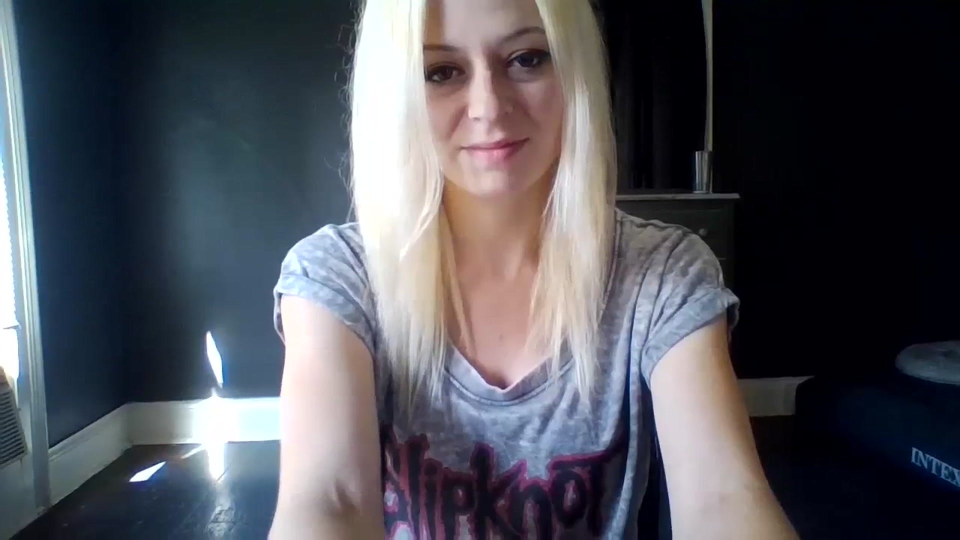 Gallery image thumbnail from Erika_Foxx's myfreecams stream on, 08/05/2023, 15:10 image 3 of 20