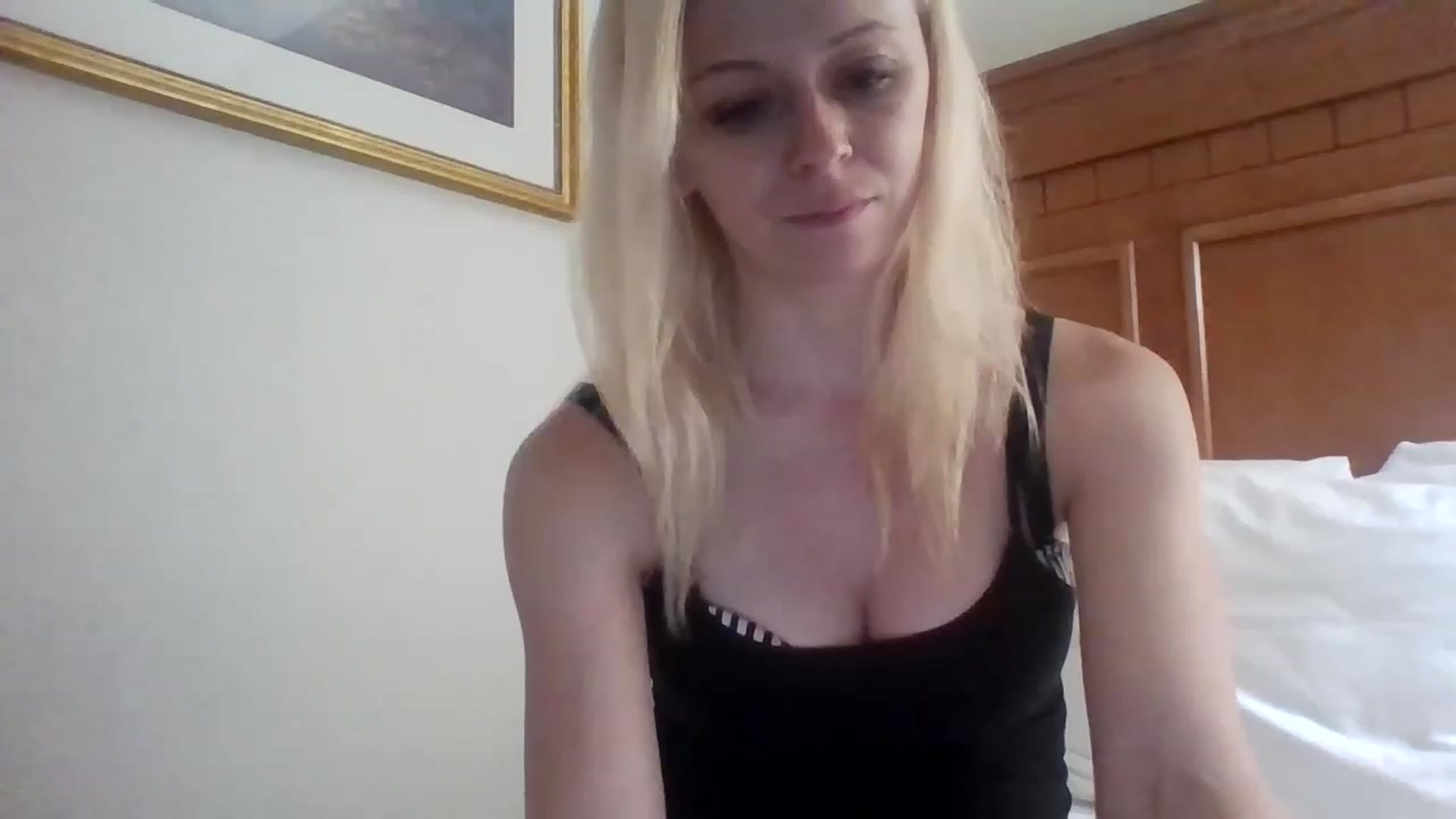 Gallery image thumbnail from Erika_Foxx's myfreecams stream on, 08/11/2023, 01:06 image 8 of 20