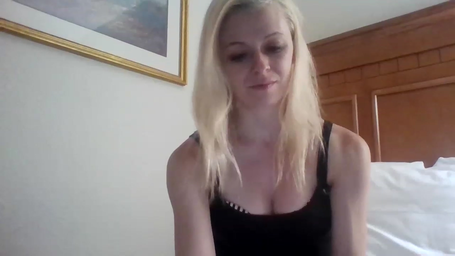 Gallery image thumbnail from Erika_Foxx's myfreecams stream on, 08/11/2023, 01:06 image 5 of 20